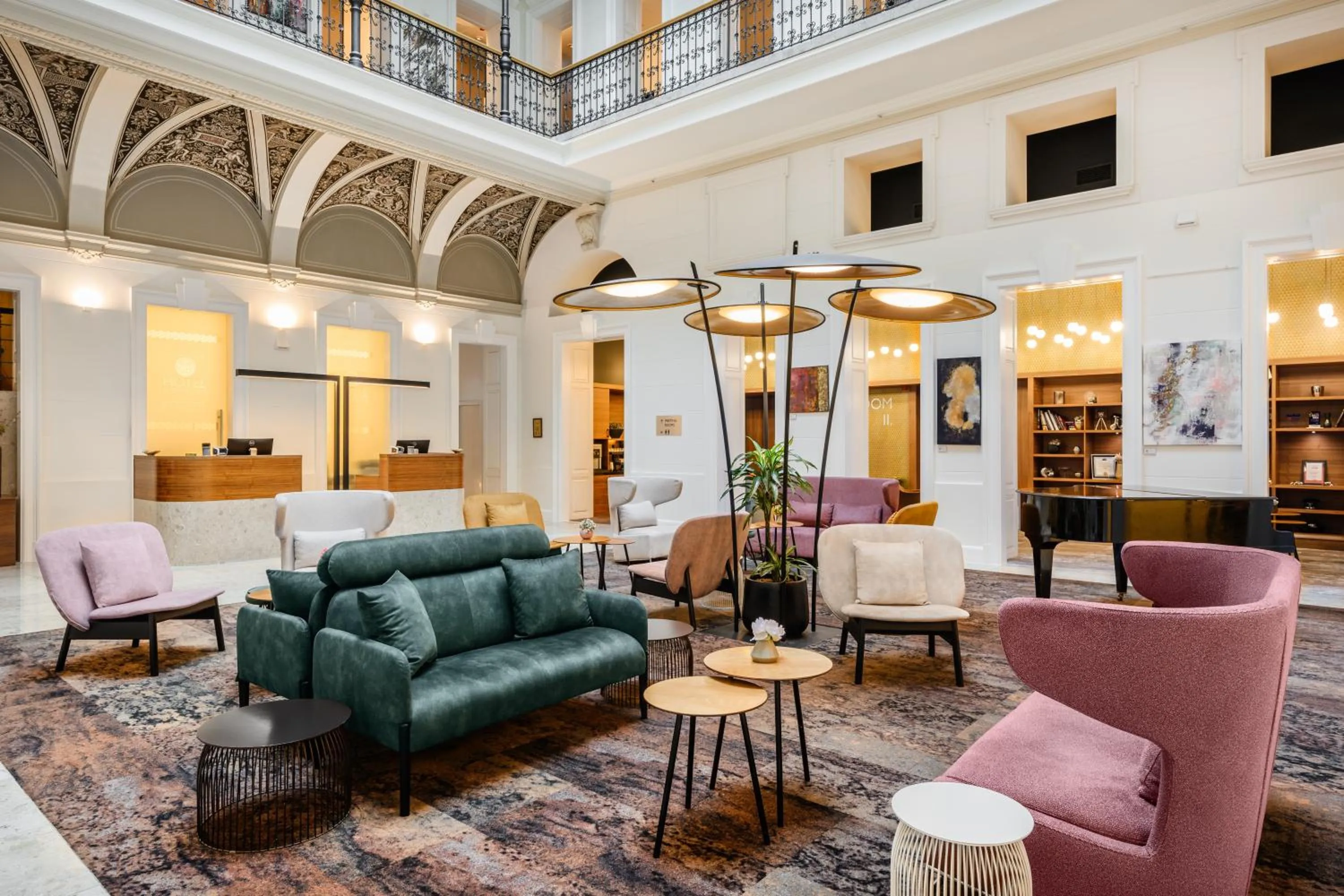 Lobby or reception in Hotel Moments Budapest by Continental Group
