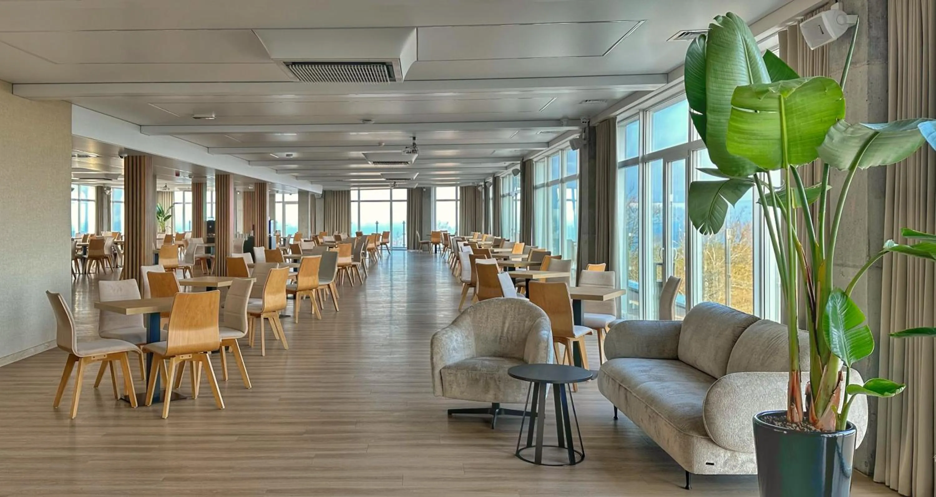 Lounge or bar in Król Plaza Spa & Wellness