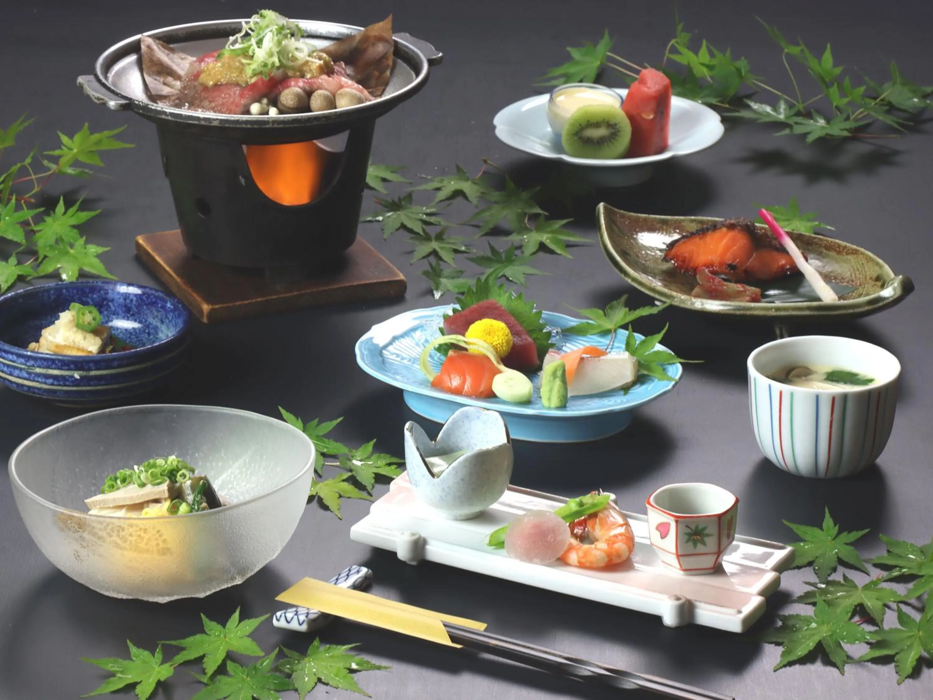 Restaurant/places to eat in Hotel Miki