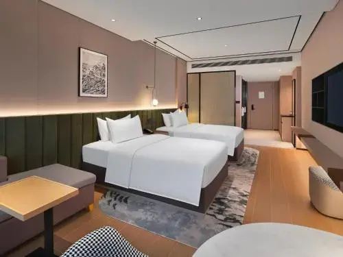Deluxe Twin Room in Hilton Garden Inn Guilin Diecai Li River Deluxe Twin Room in Hilton Garden Inn Guilin Diecai Li River