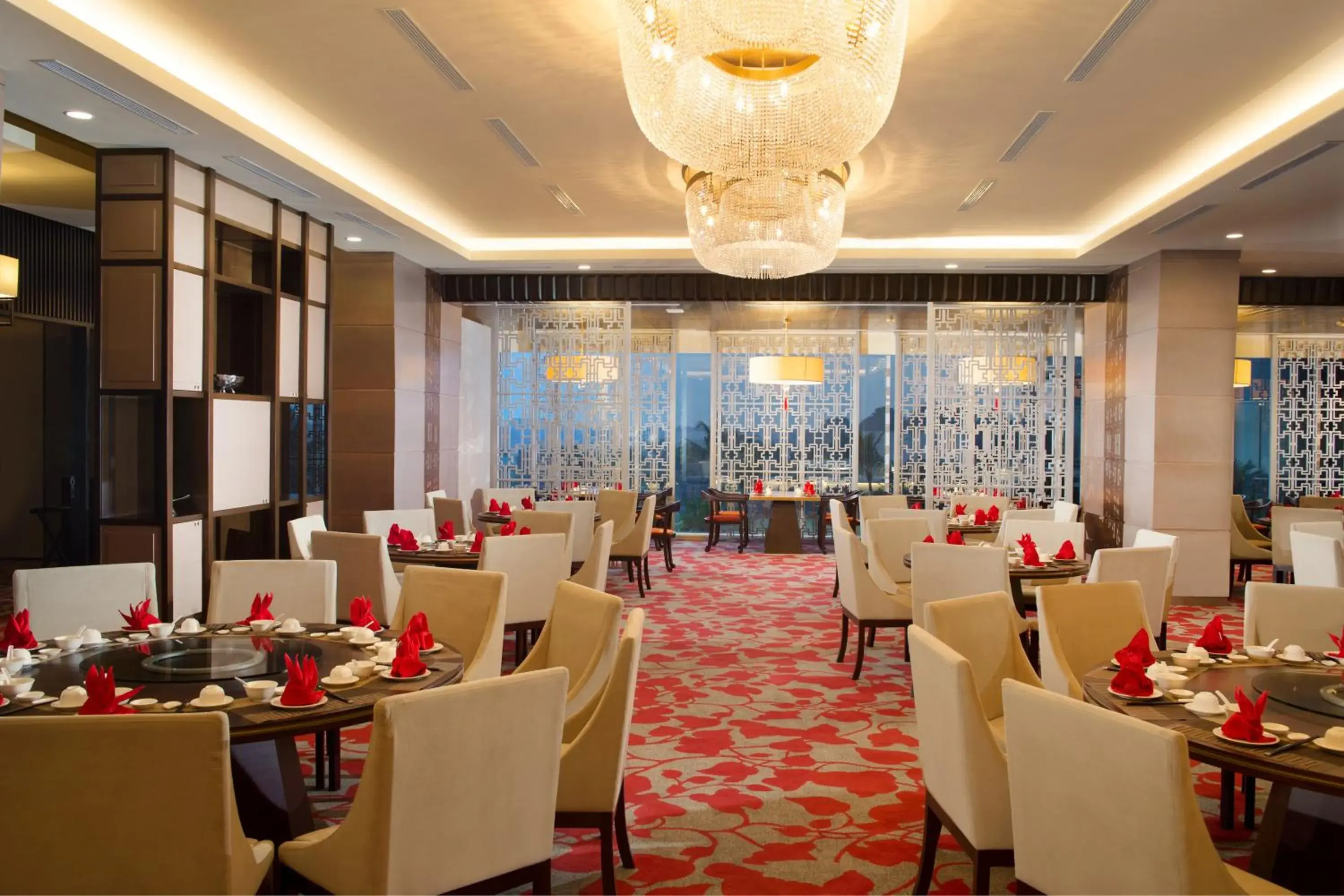 Restaurant/places to eat in Resinda Hotel Karawang Restaurant/places to eat in Resinda Hotel Karawang