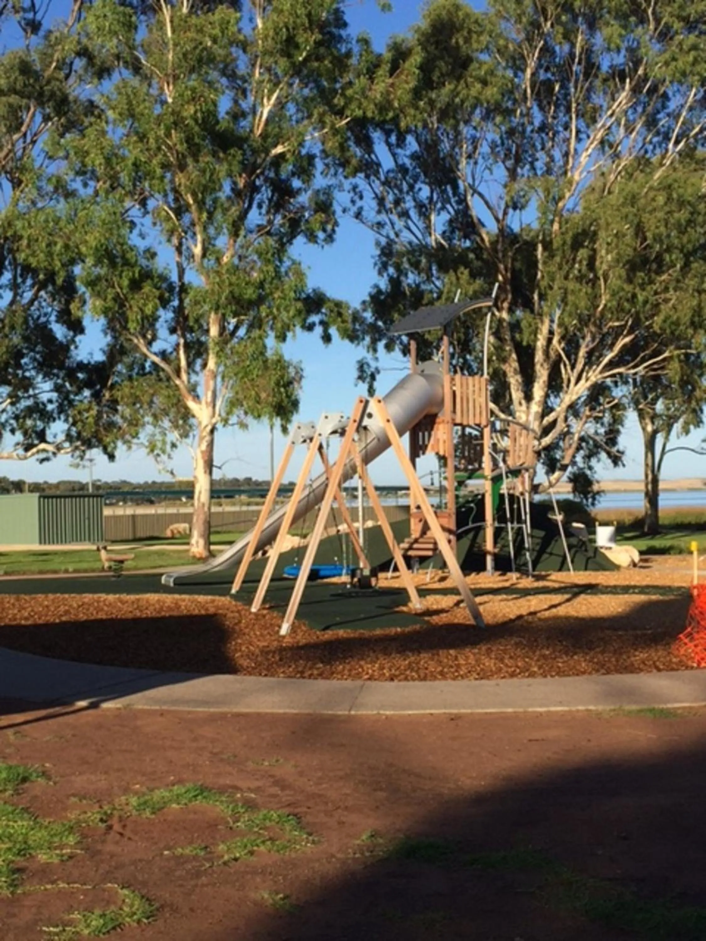 Area and facilities in Lake Albert Motel