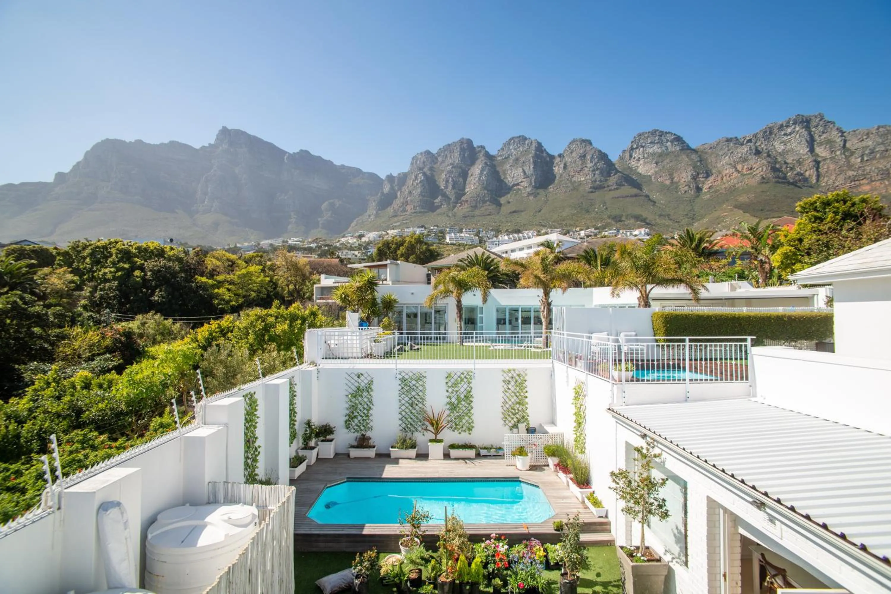 Mountain view in Funkey Villas Cape Town