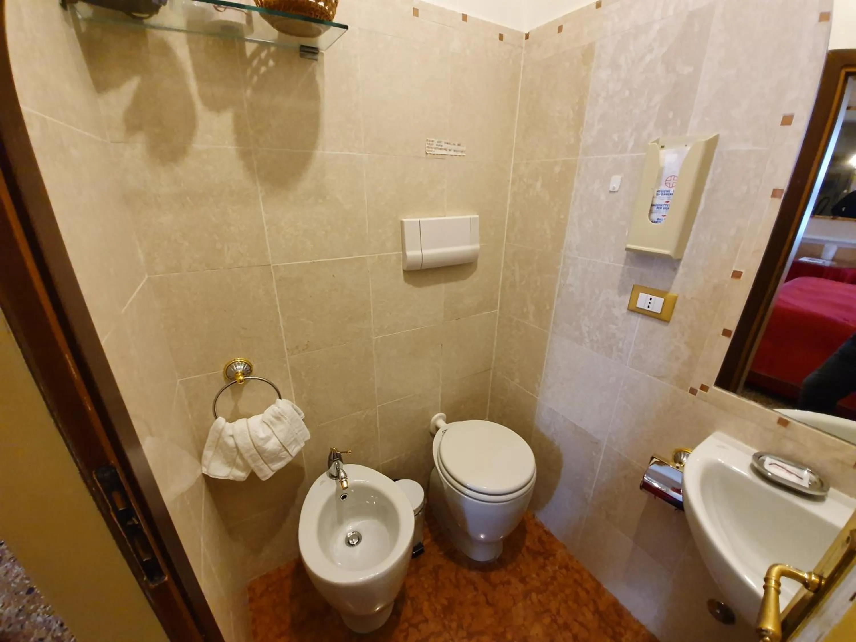 Bathroom in Casa Alla Fenice