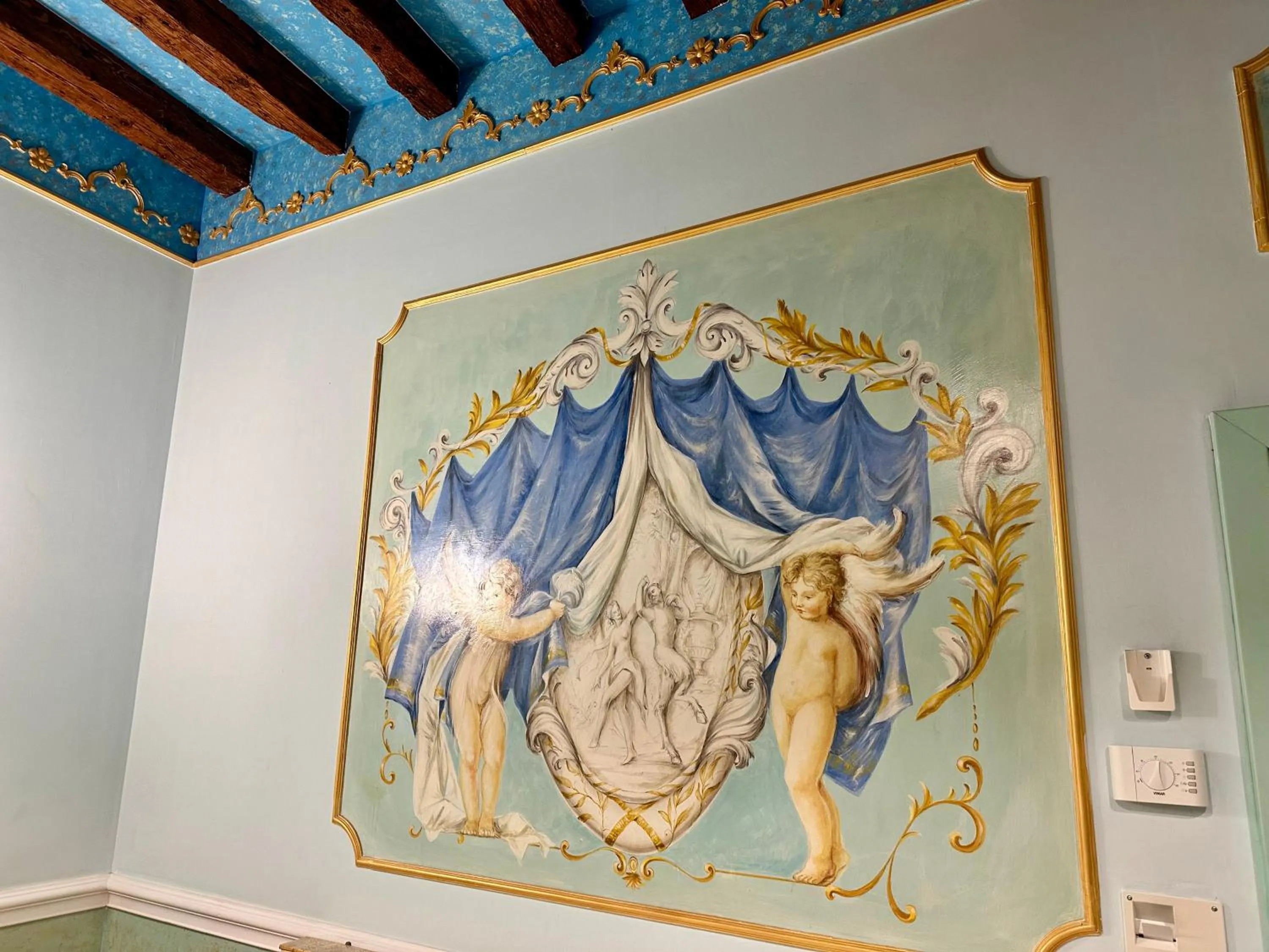Decorative detail in Casa Alla Fenice