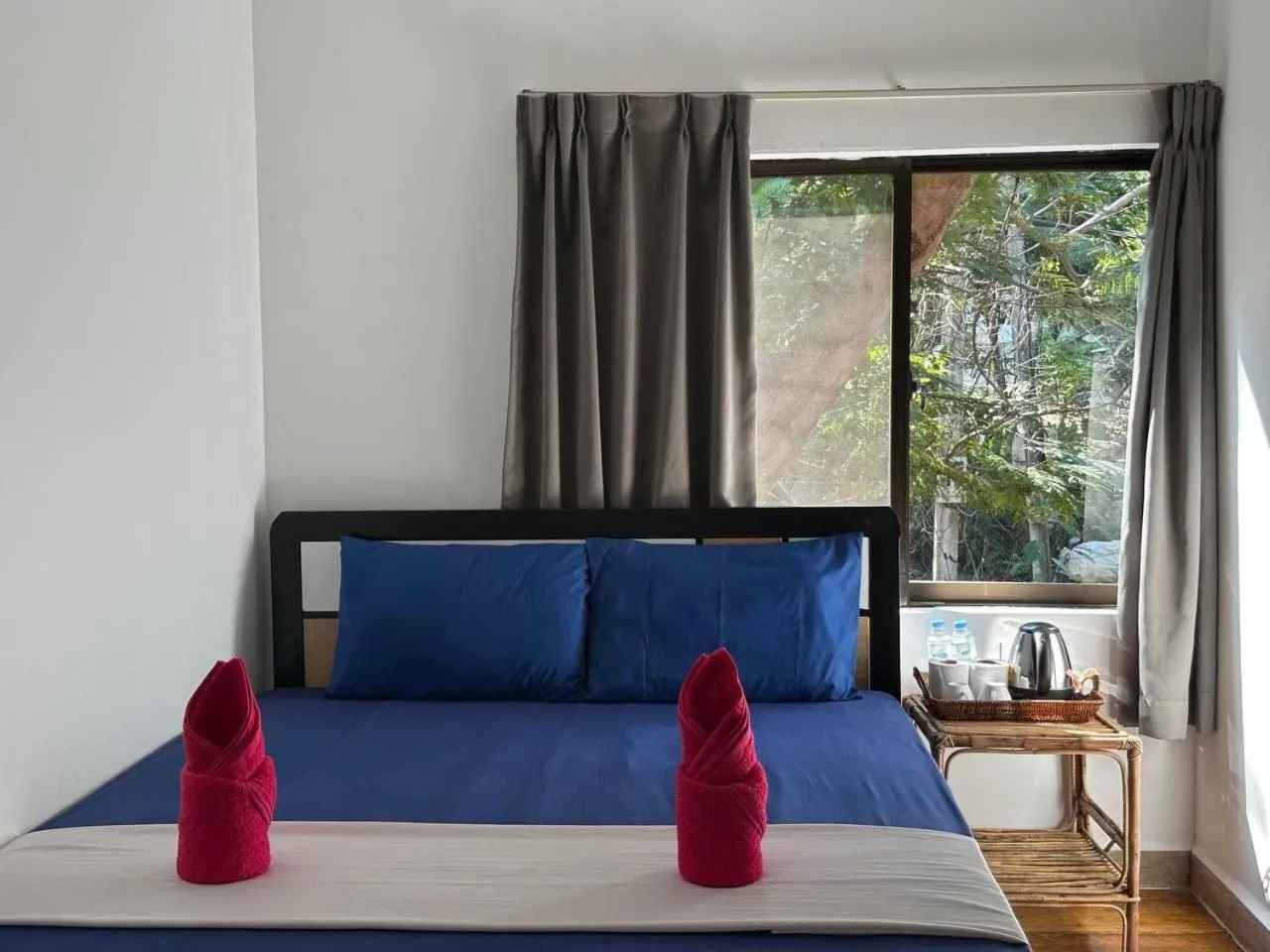 Bed in Happy Elephant Bungalows