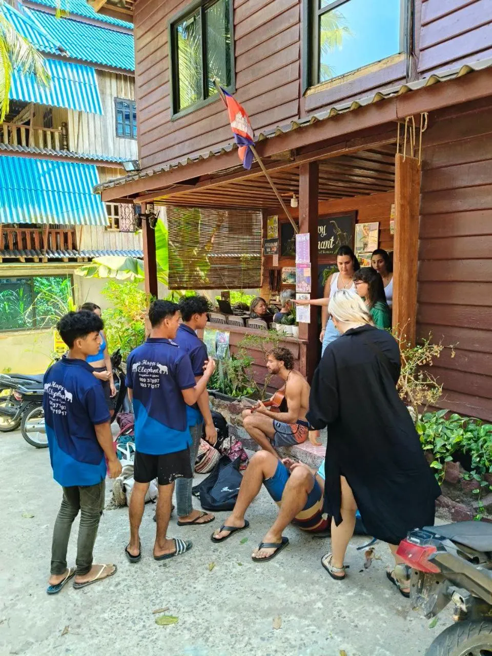 Happy Elephant Bungalows