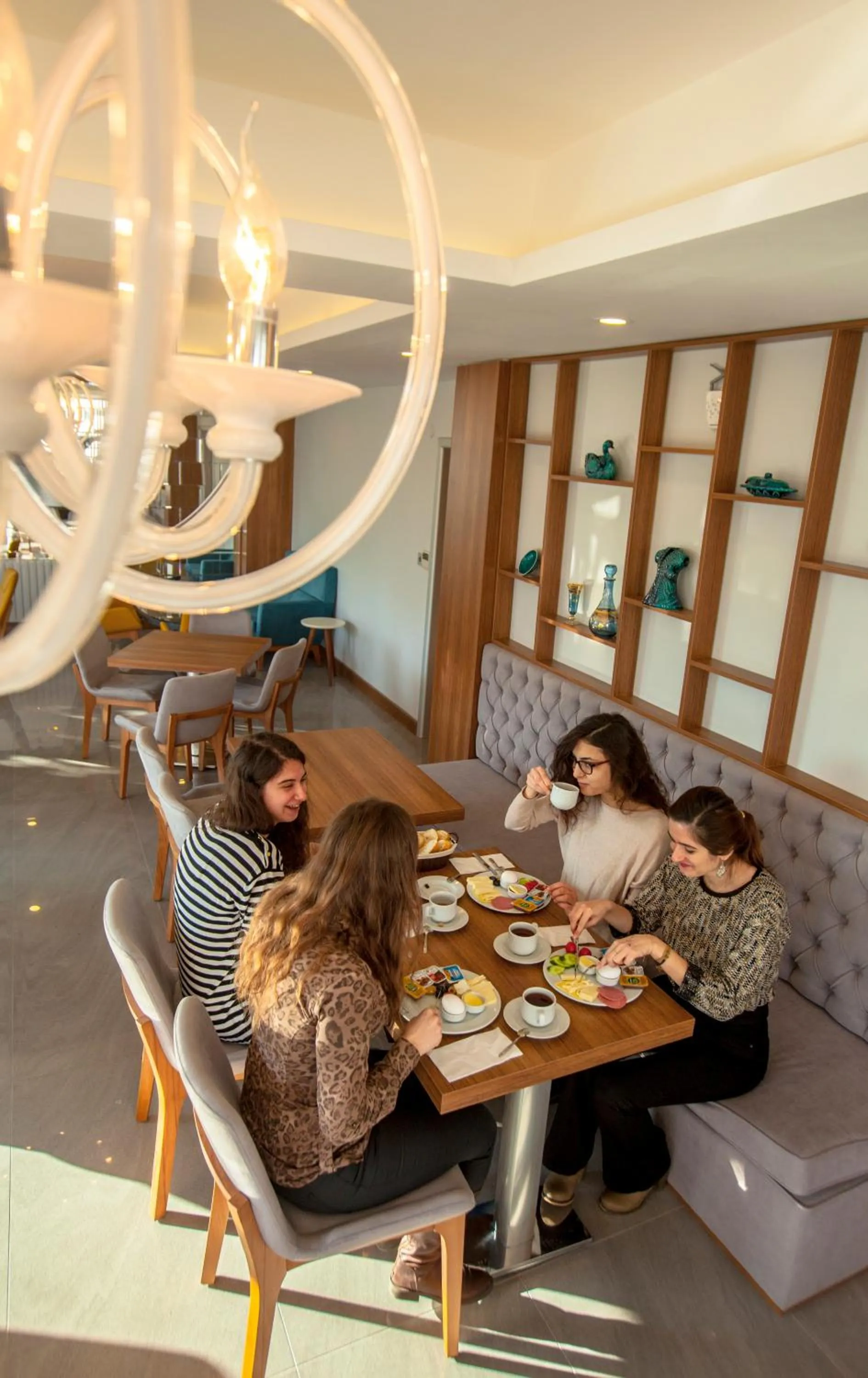 Lounge or bar in Business Palas Otel