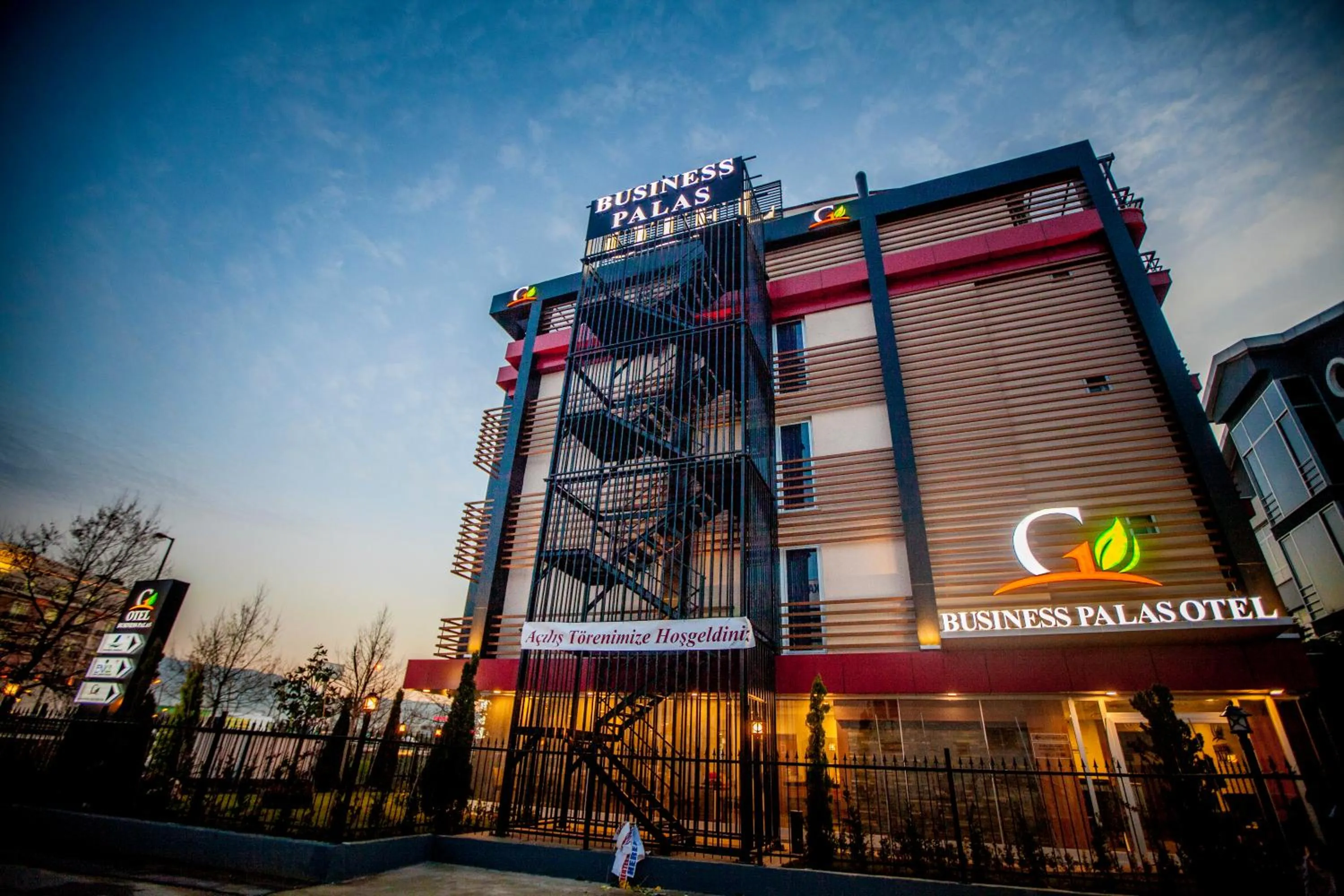 Property building in Business Palas Otel