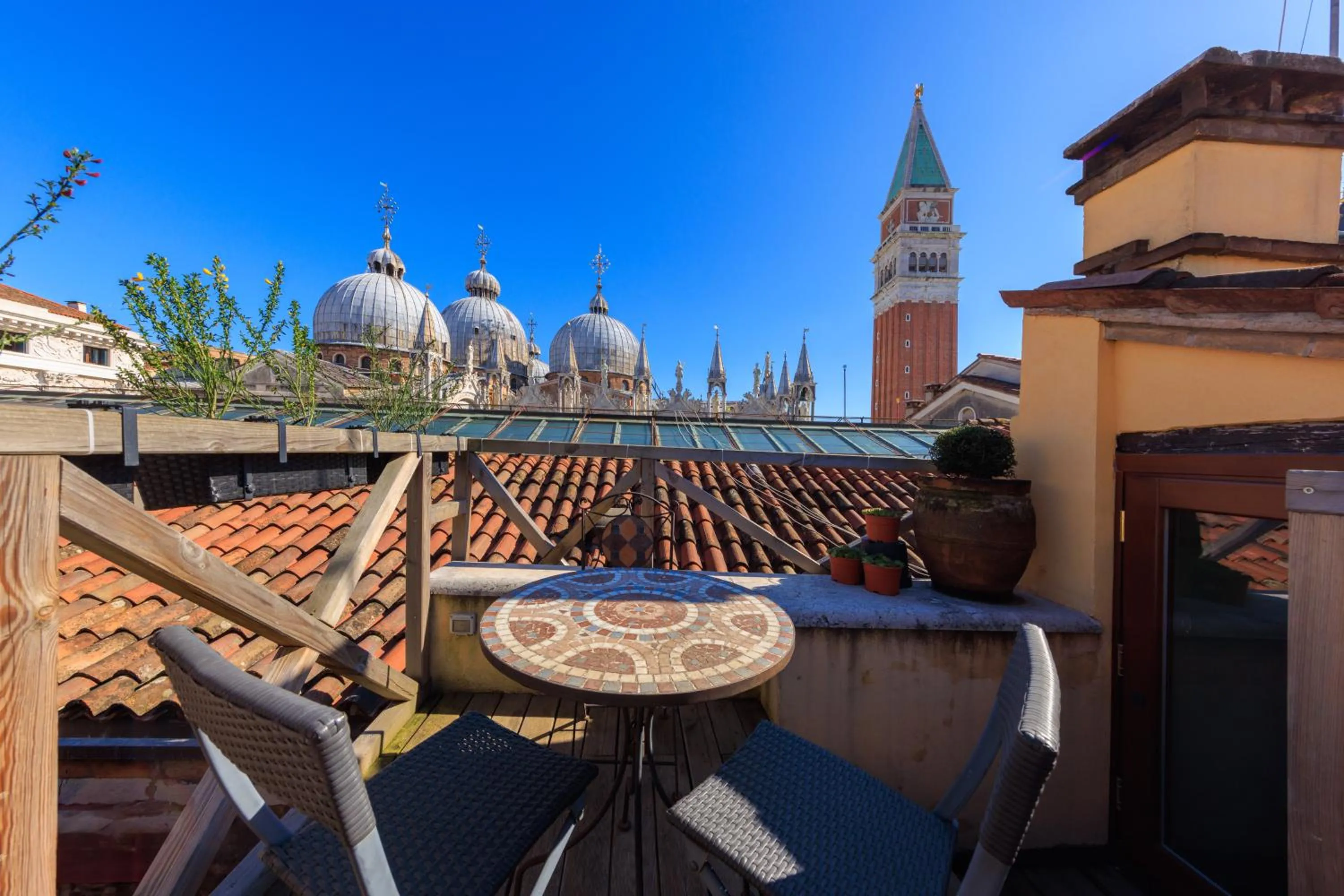 Balcony/Terrace in 312 Piazza San Marco - Relais il Doge
