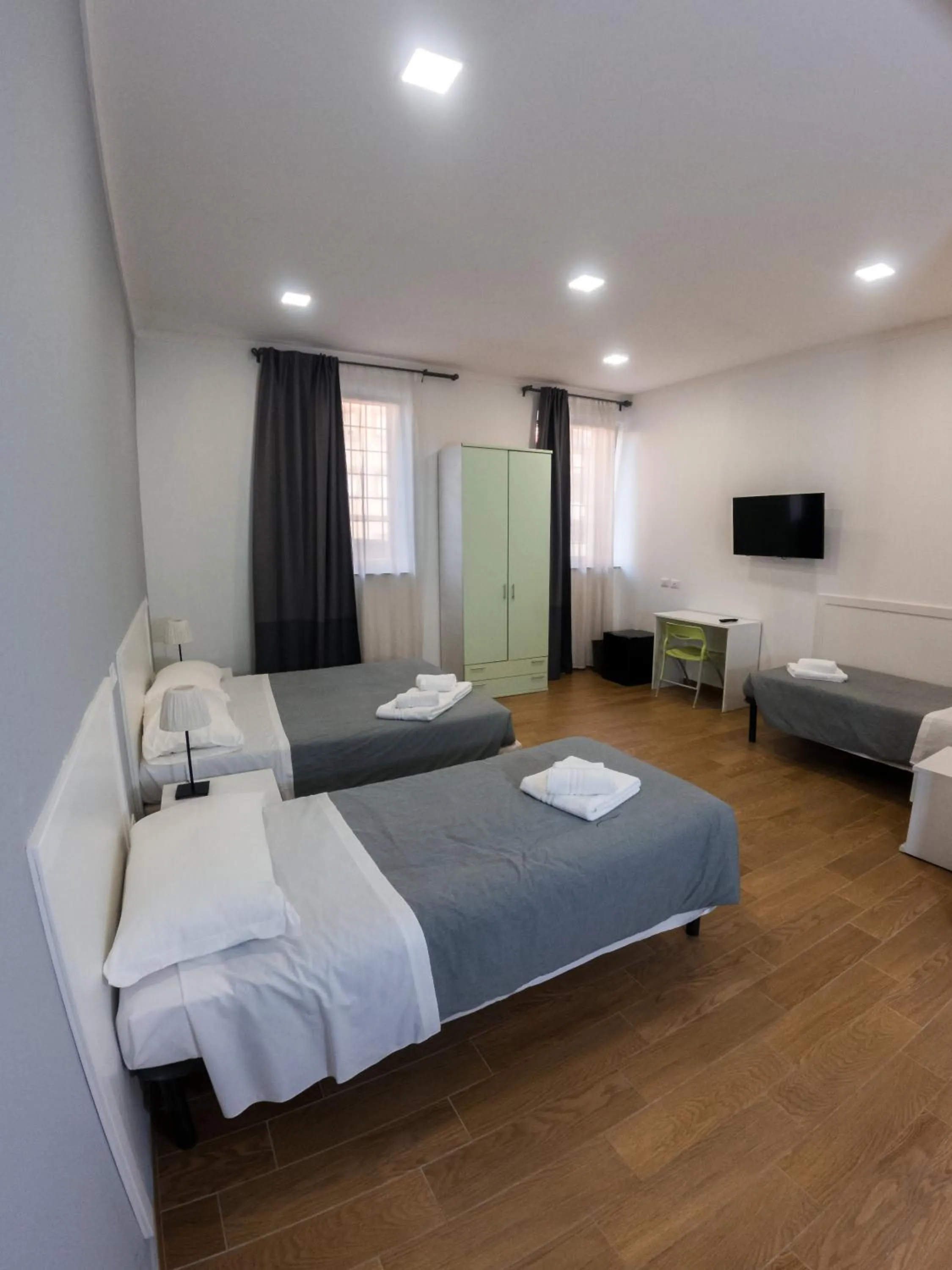 Bedroom, Bed in Hotel Bella Vita