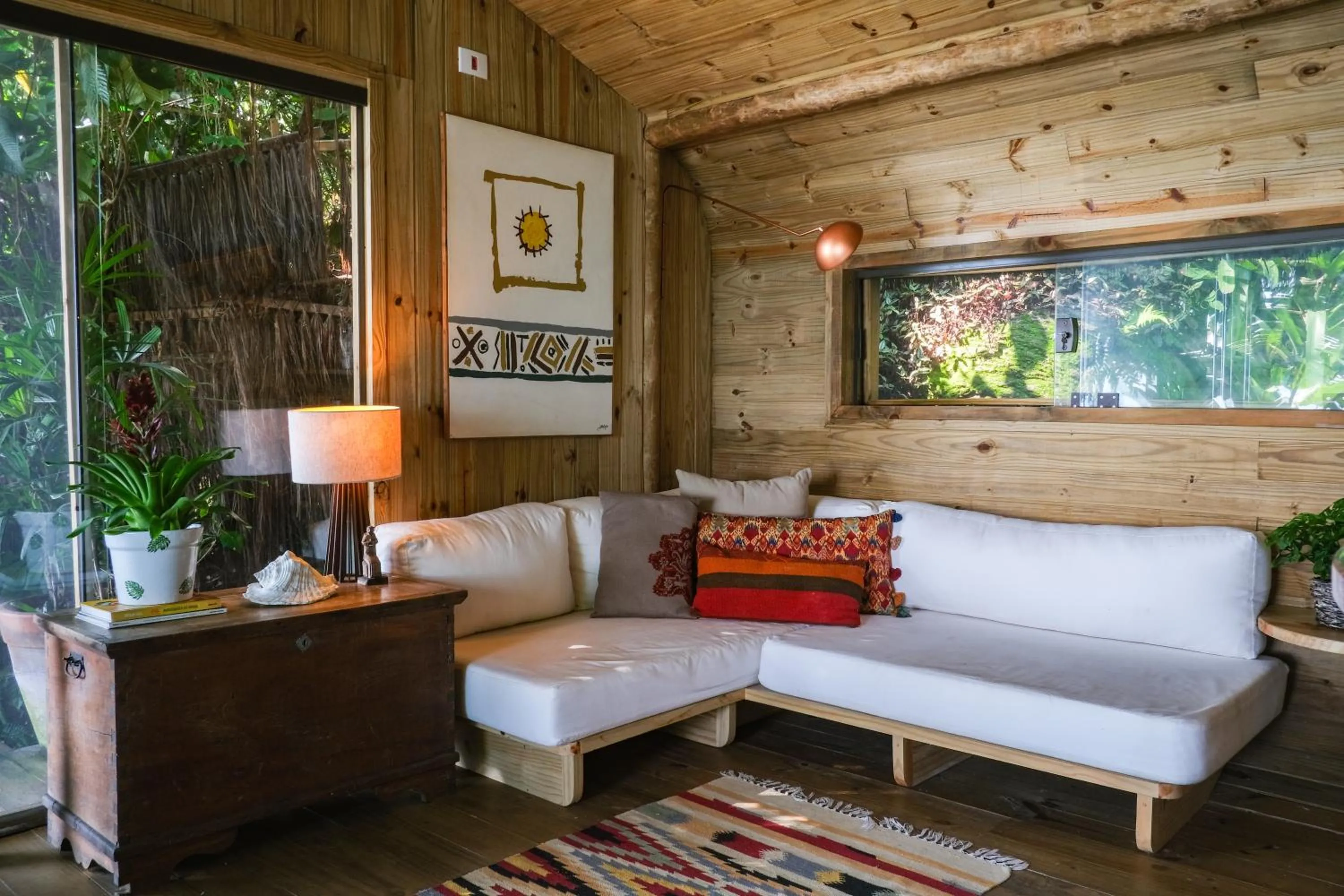 Living room in Casa Luz Paraty