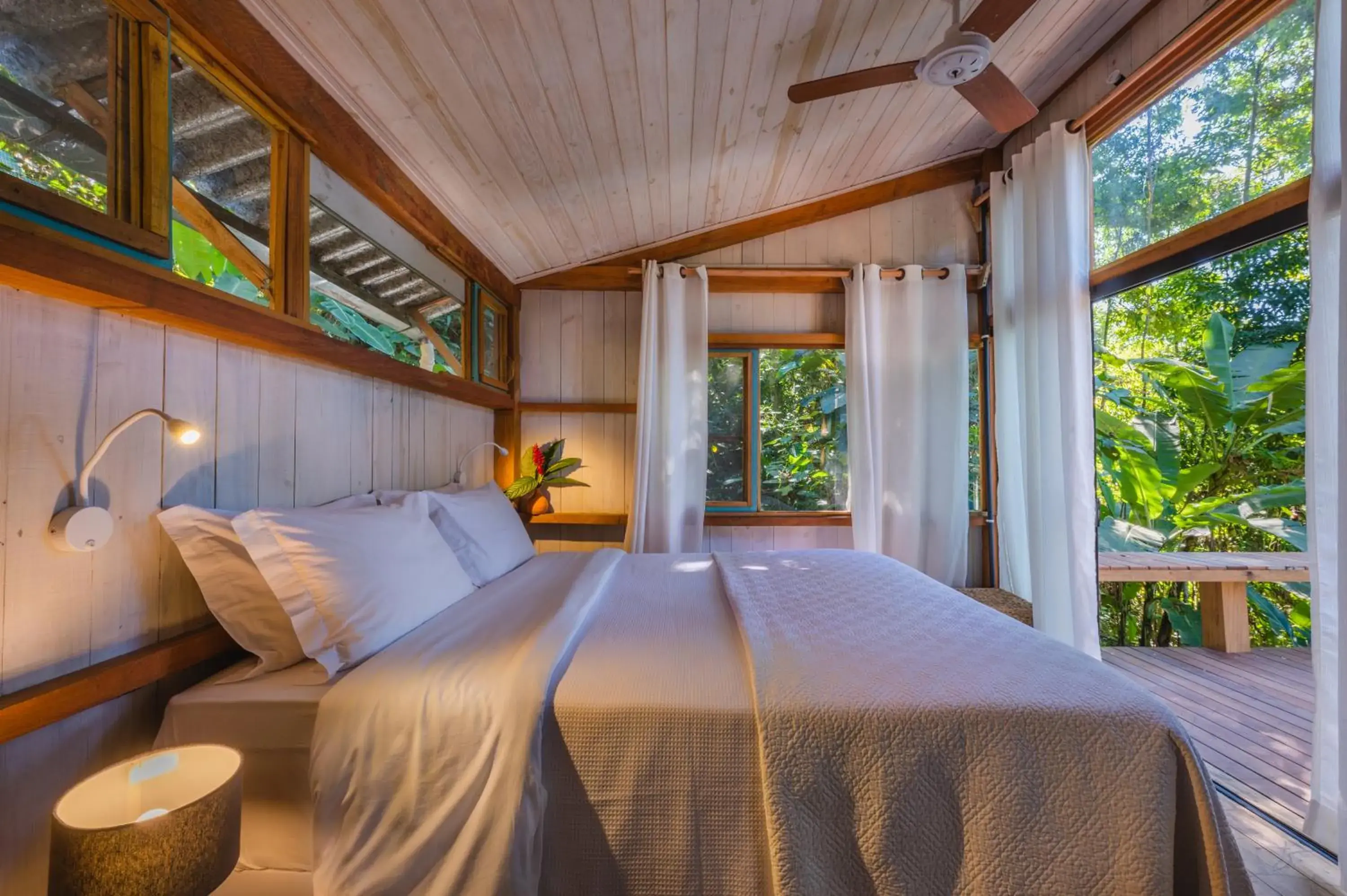 Photo of the whole room, Bed in Casa Luz Paraty Photo of the whole room, Bed in Casa Luz Paraty