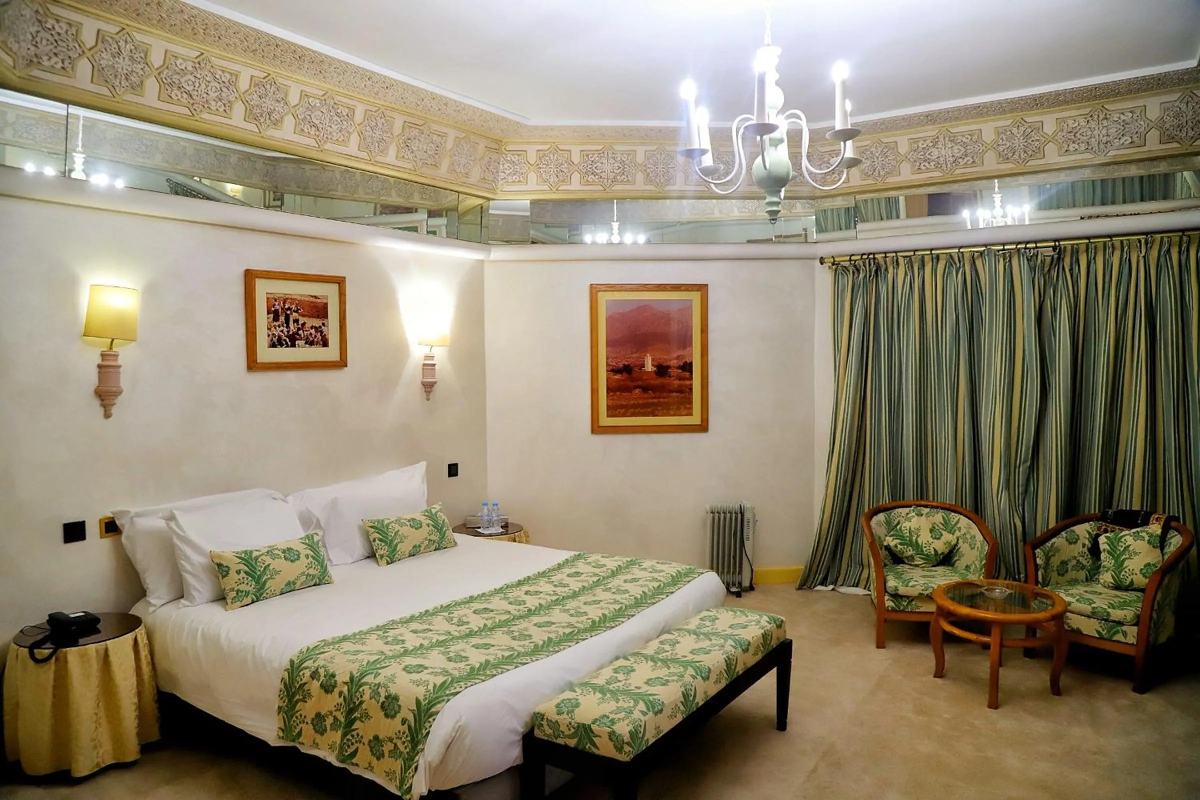 Bed in Hotel Parador