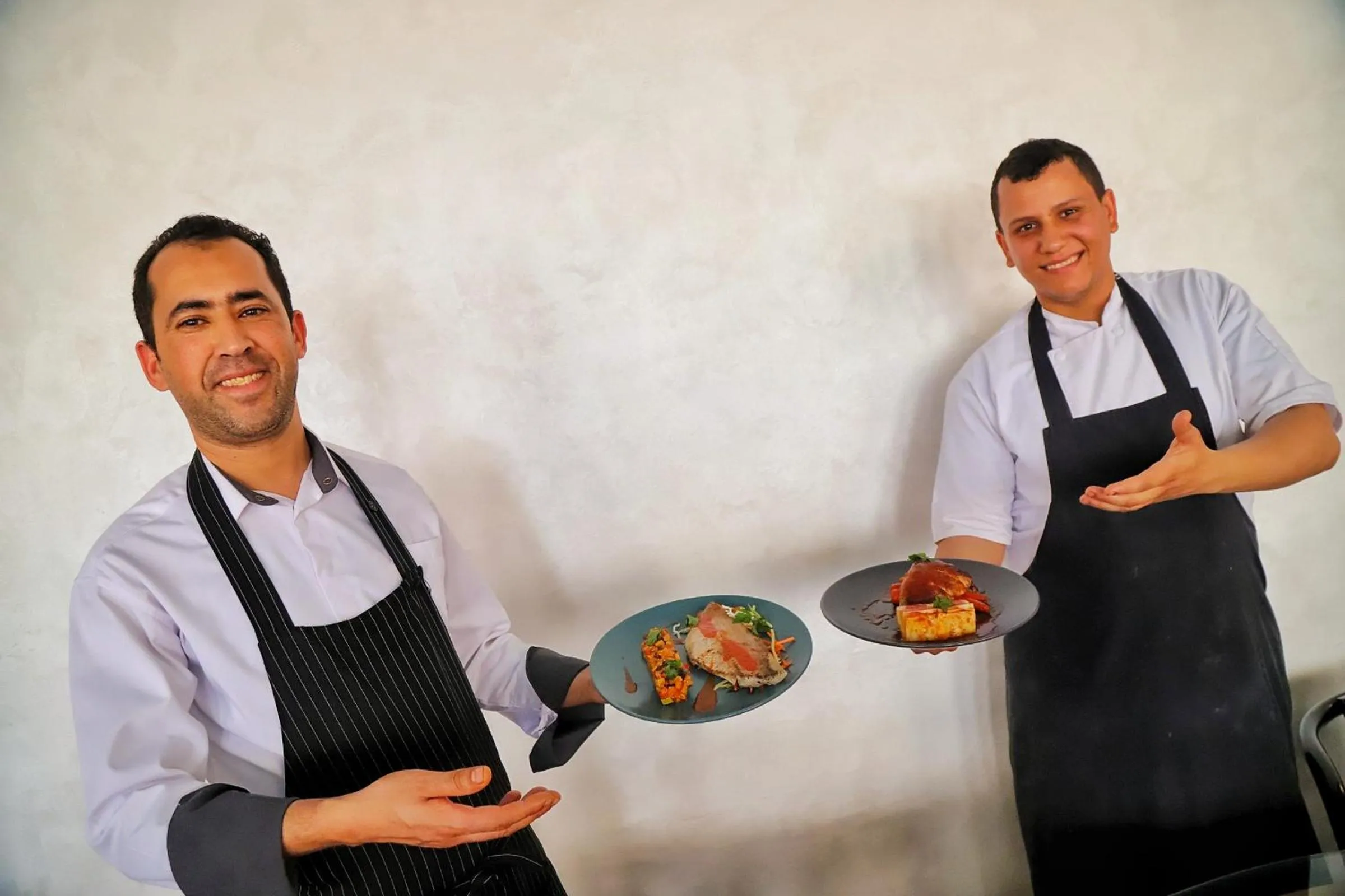 People in Hotel Parador