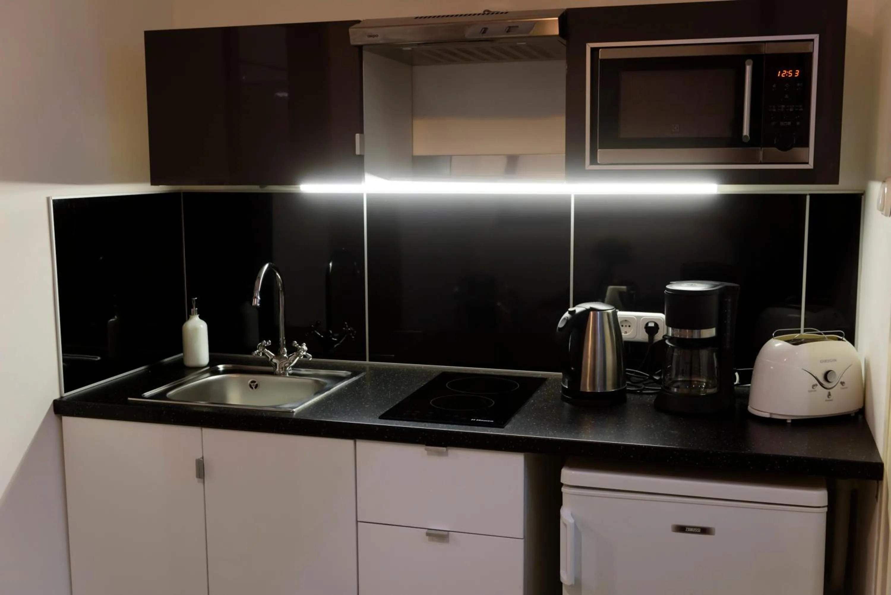 Kitchen or kitchenette in Váci Street Downtown Apartments