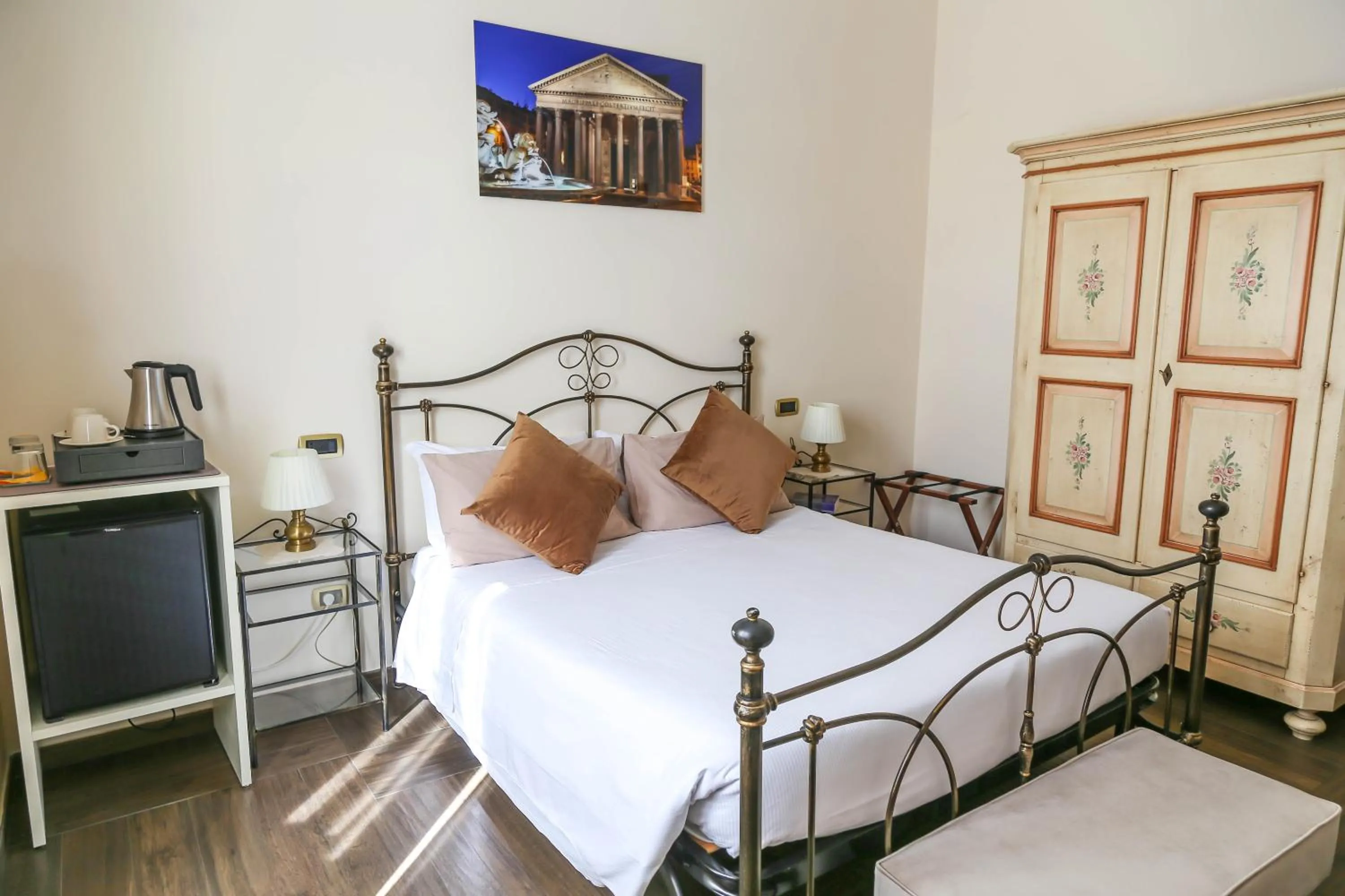 Bedroom, Bed in Villa Matissa