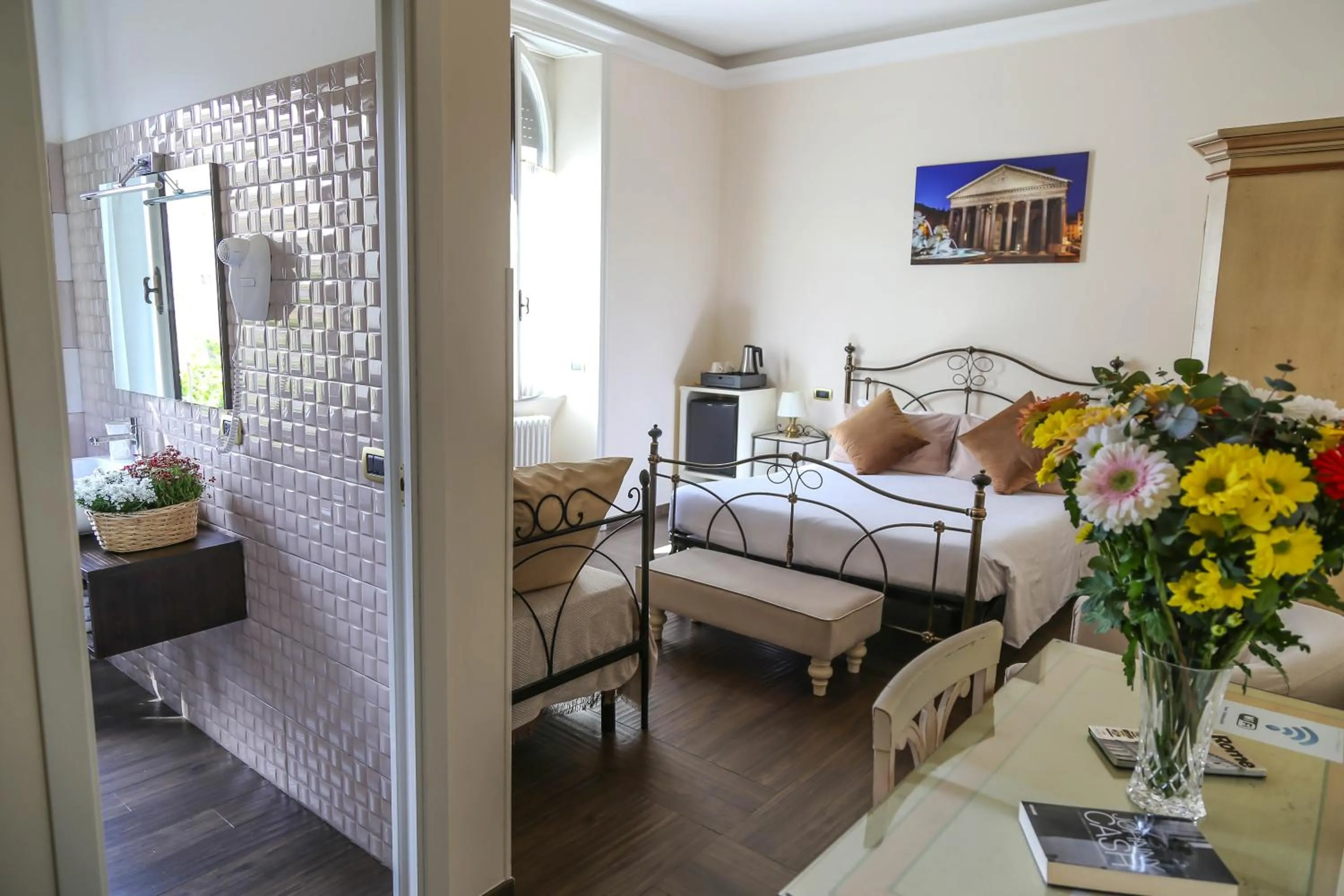 Bedroom, Bed in Villa Matissa