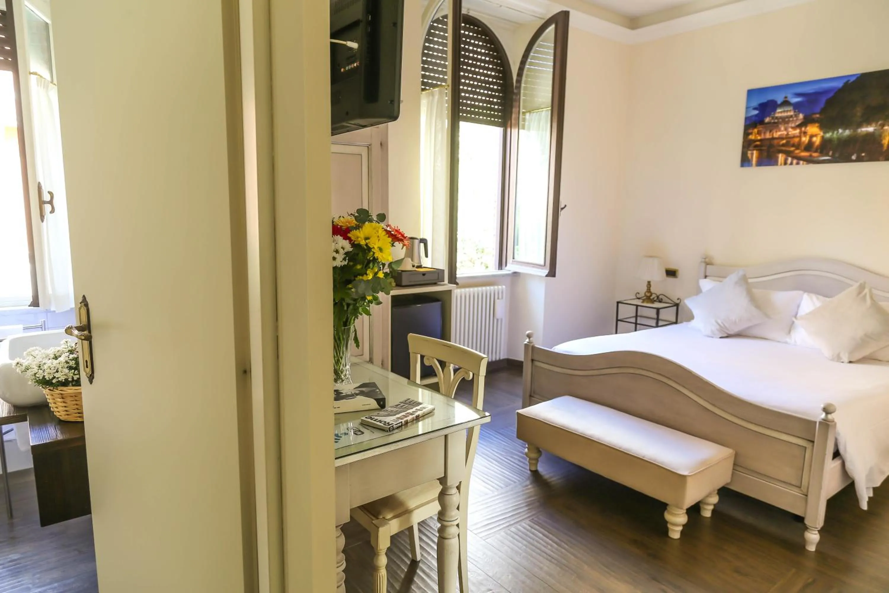 Bedroom, Bed in Villa Matissa
