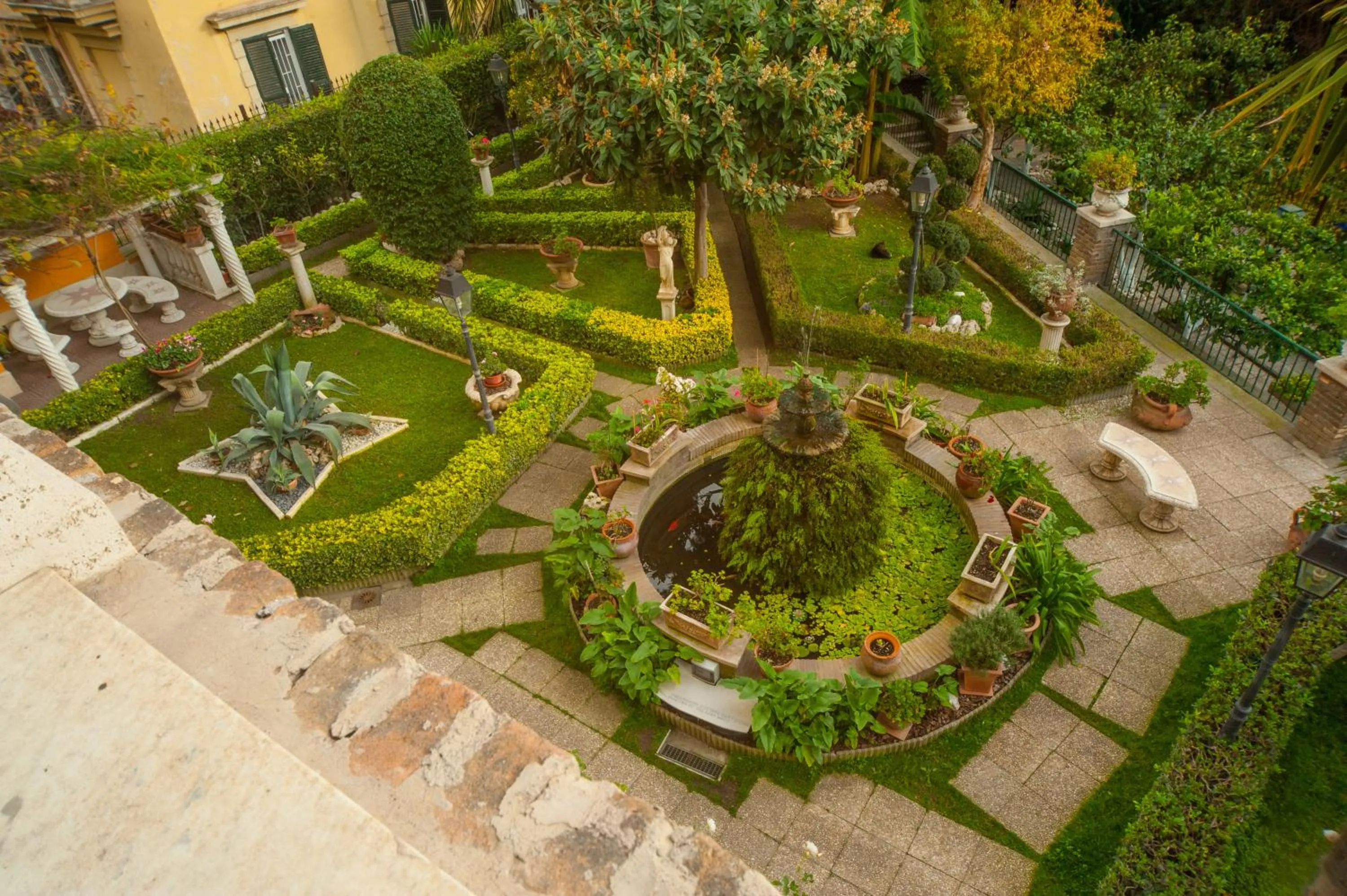 Garden view in Villa Matissa