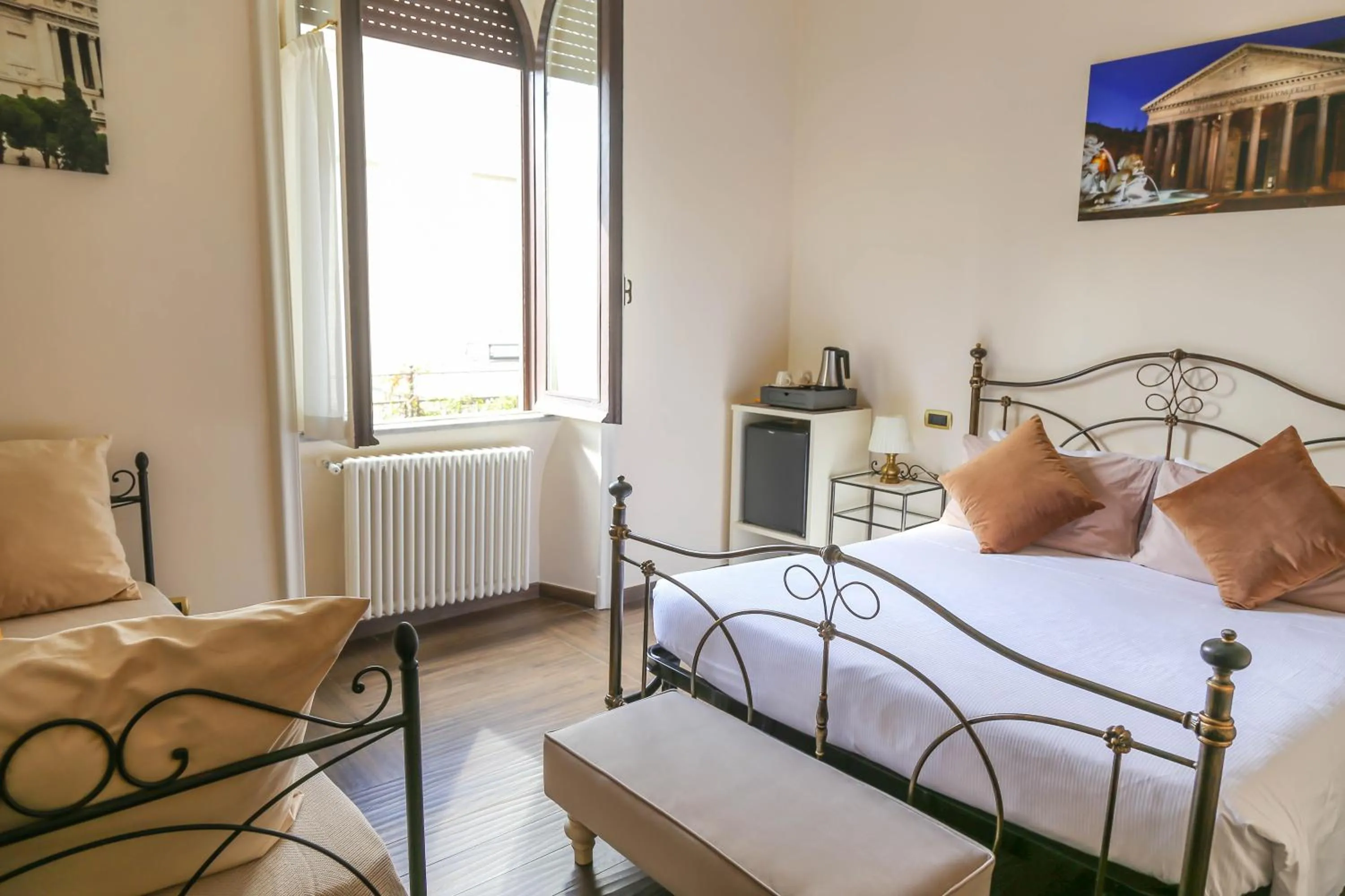 Bedroom, Bed in Villa Matissa