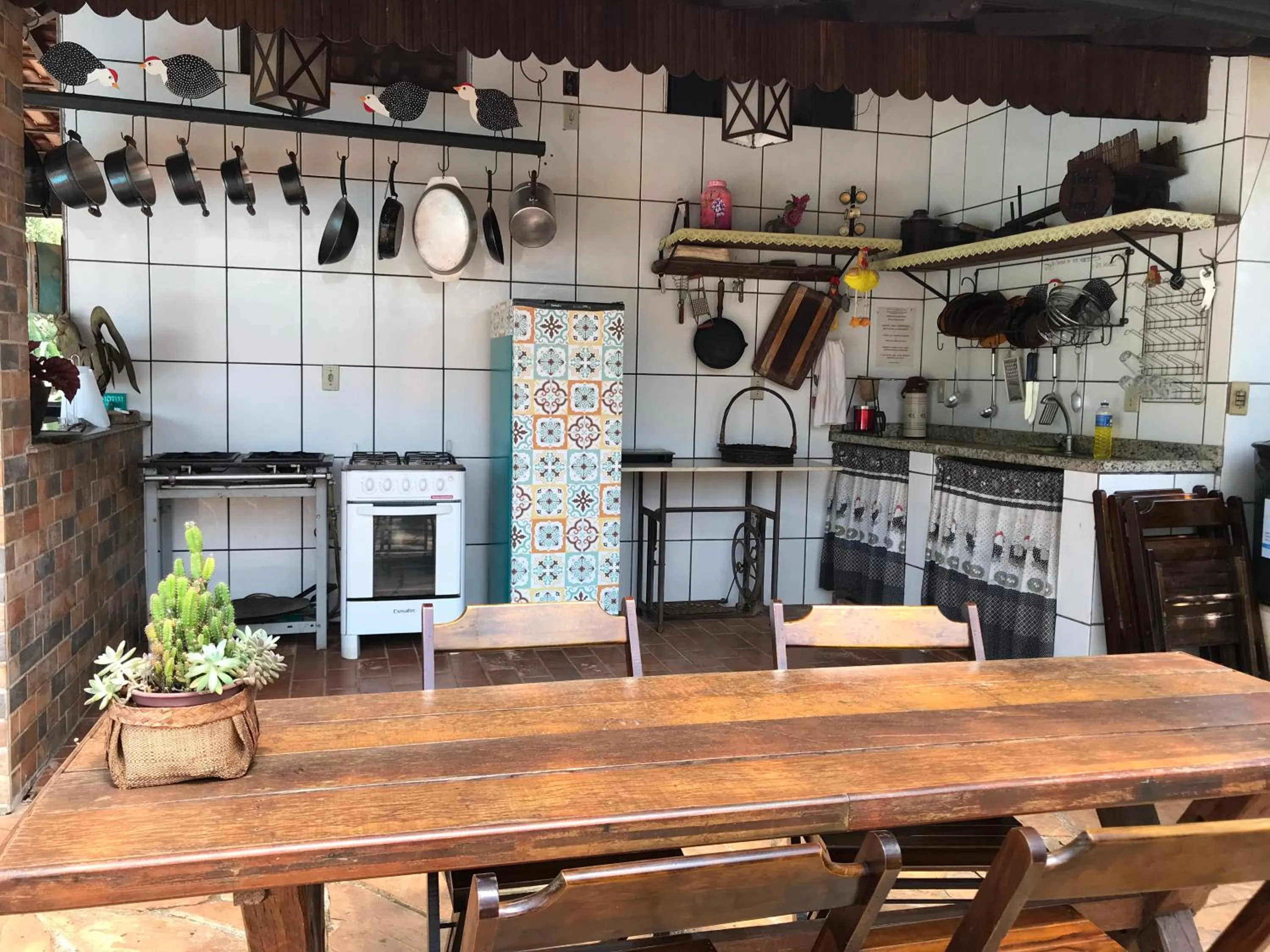 Restaurant/places to eat in Estância das Angolas - Inhotim