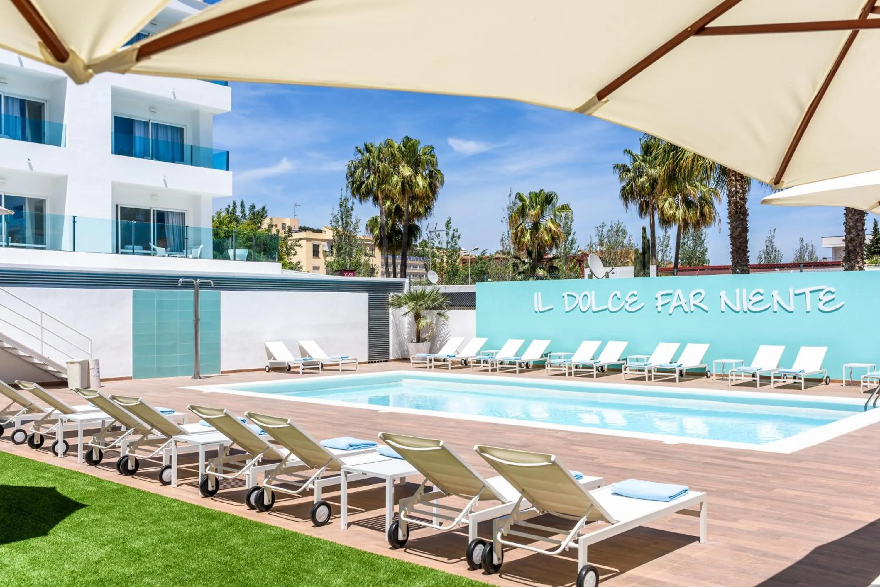 Swimming pool in Plaza Santa Ponsa Boutique - Adults Only.