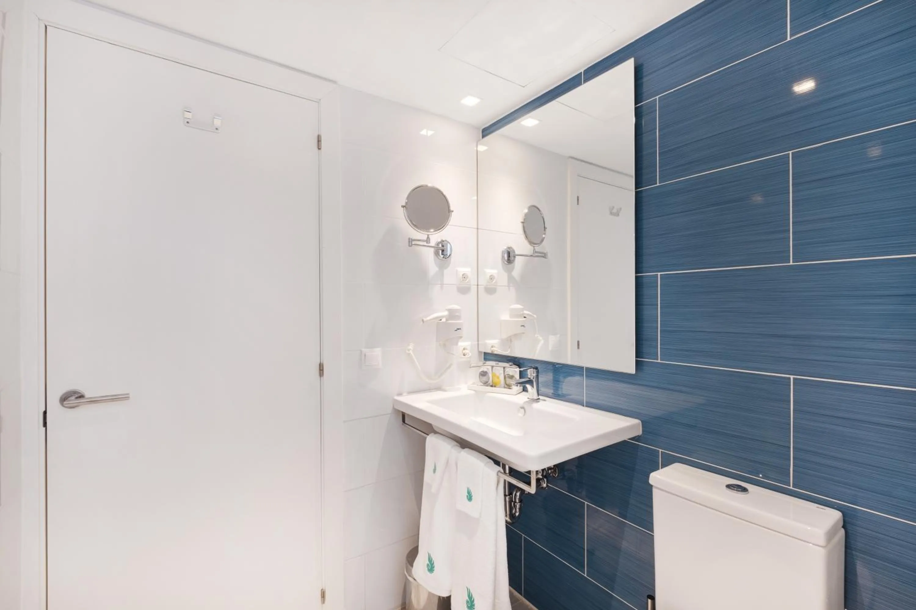 Bathroom in Plaza Santa Ponsa Boutique - Adults Only.