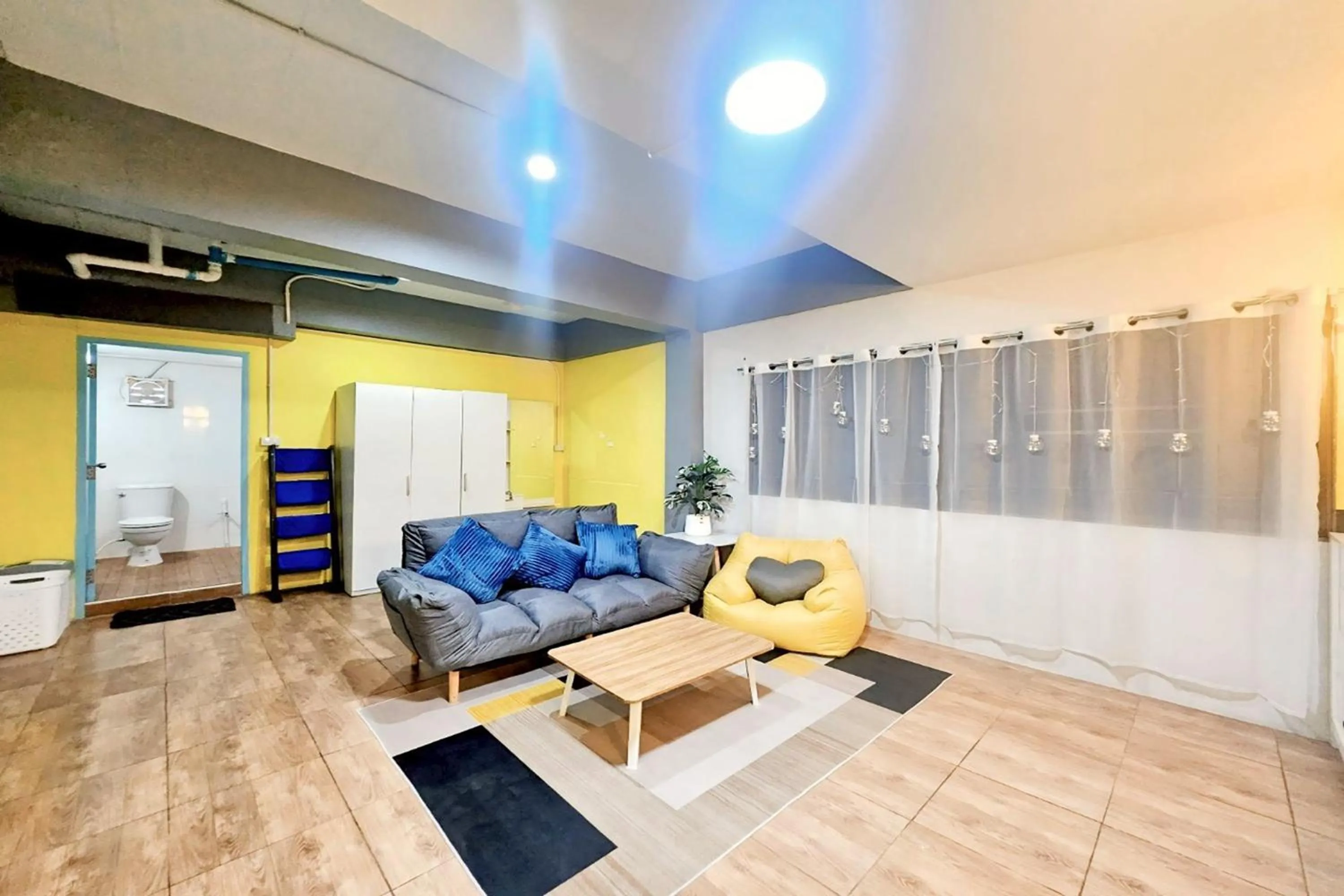 Living room in Me U Hostel