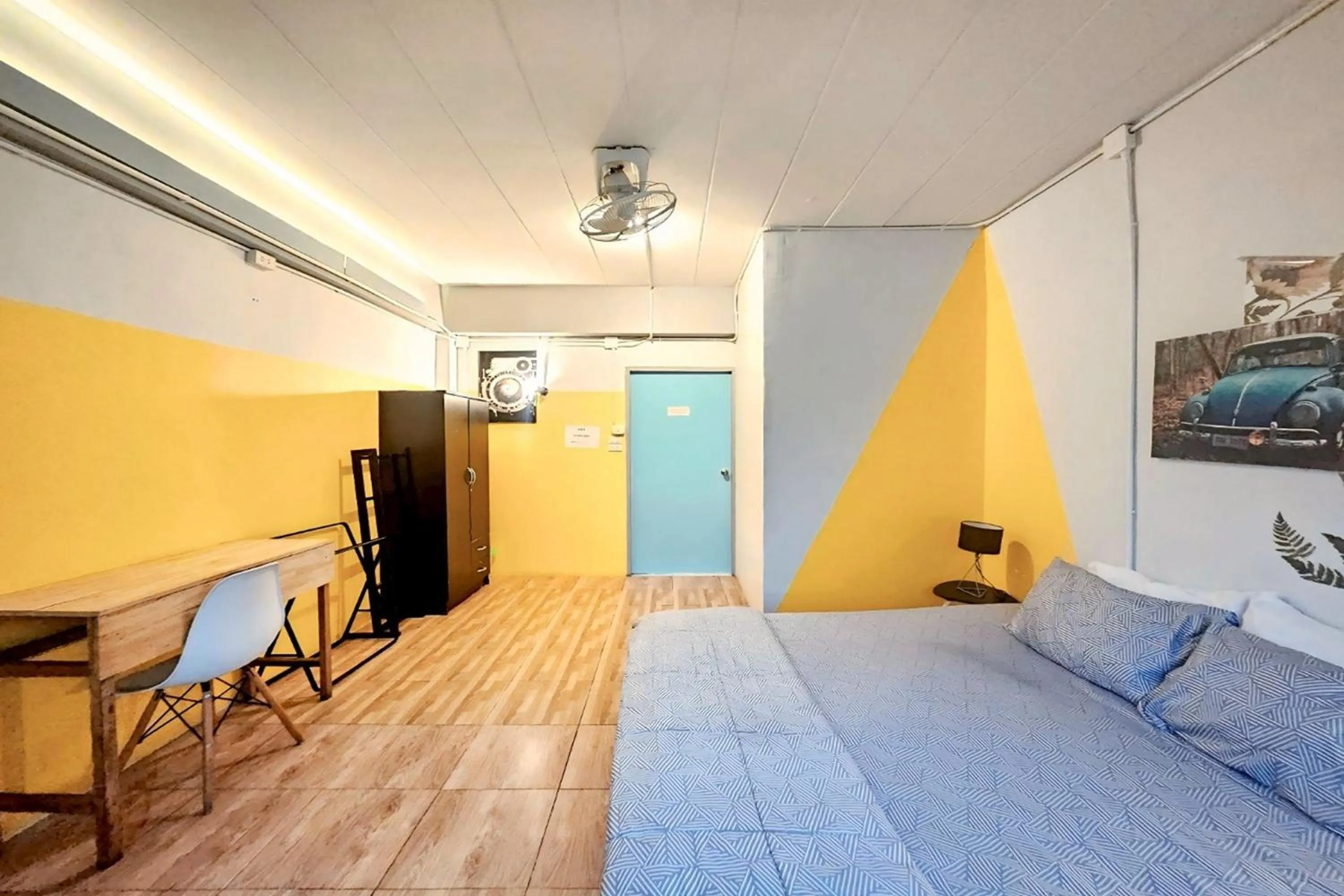 Bedroom, Bed in Me U Hostel