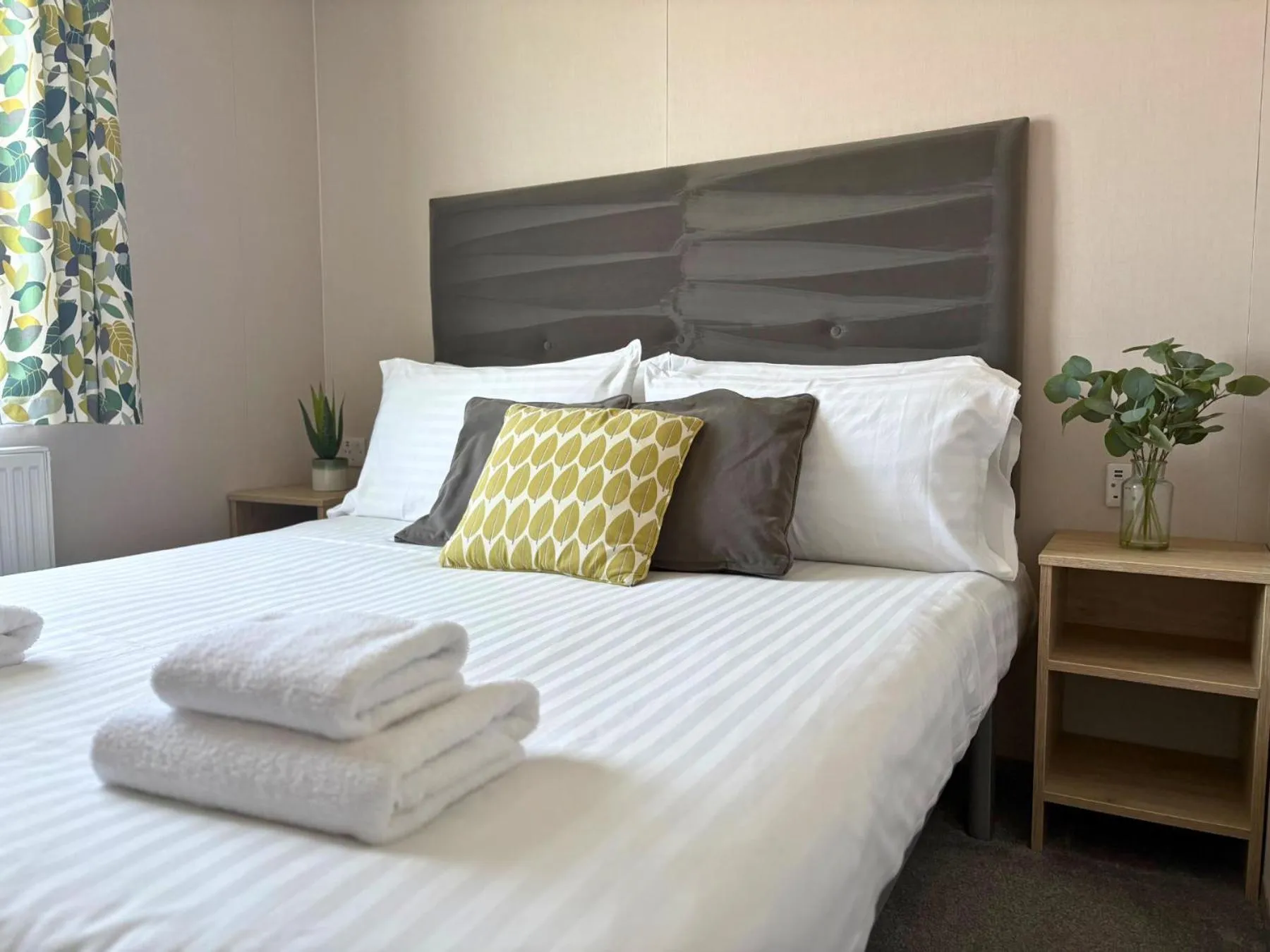 Bed in Linwater Caravan Park - Luxury Lodges and Static Caravans near Edinburgh
