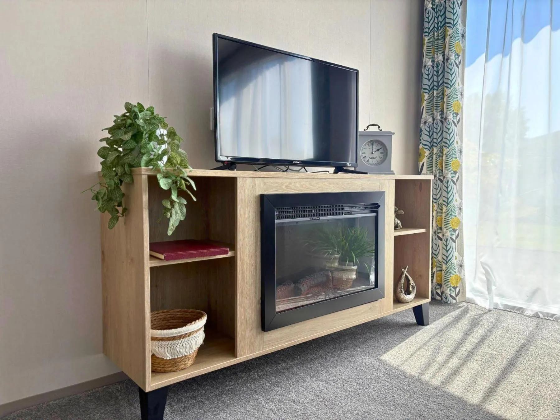 TV and multimedia in Linwater Caravan Park - Luxury Lodges and Static Caravans near Edinburgh