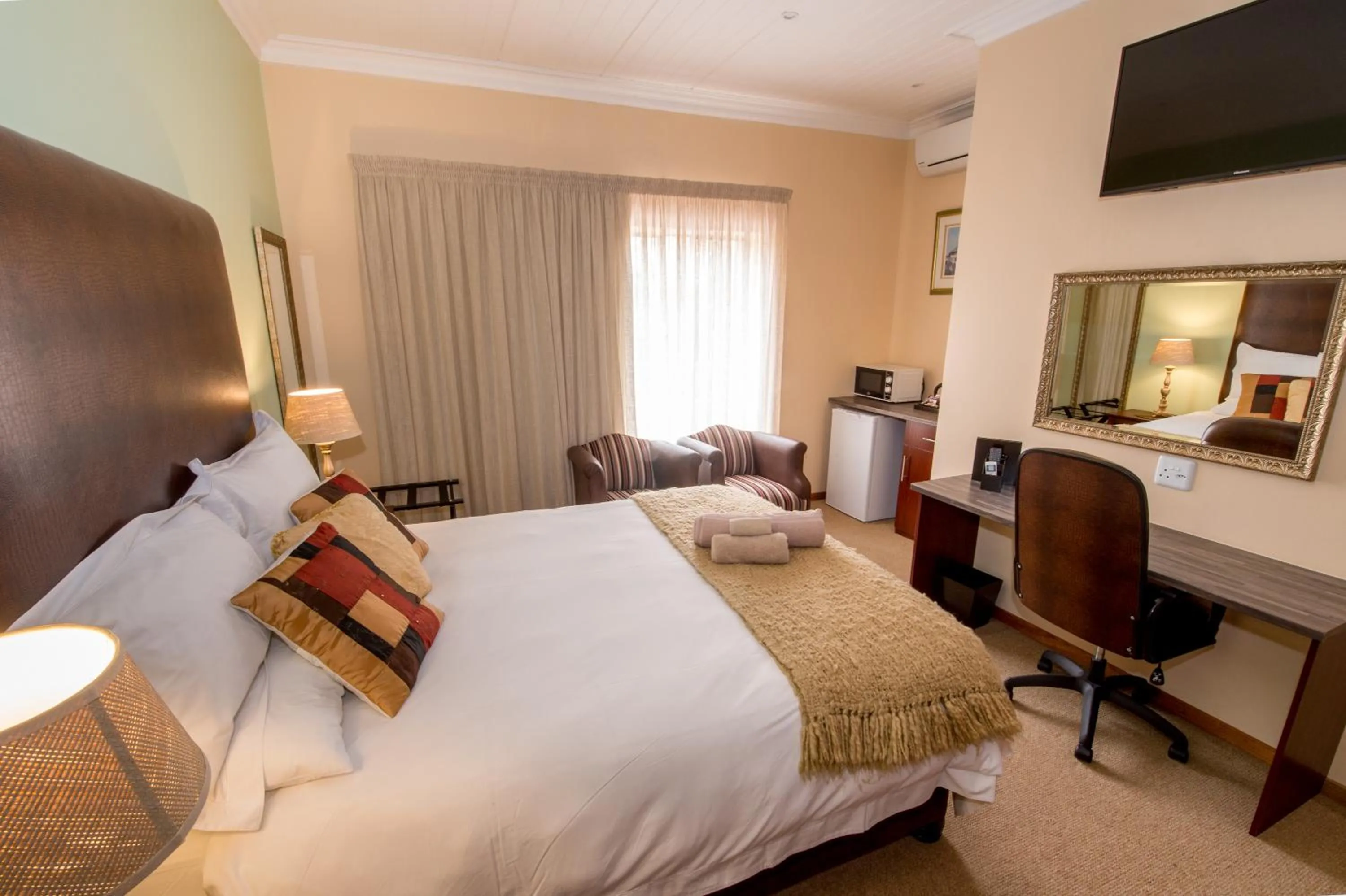 Sunset Manor Guest House