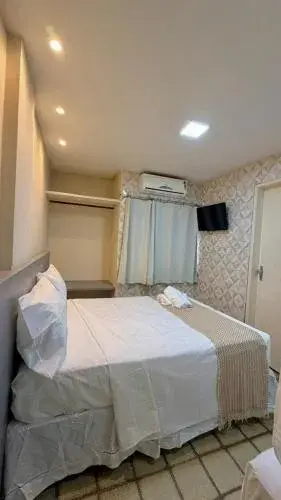 Standard Triple Room - single occupancy in Hotel Pousada Arco Íris Manaira Solf Opening Standard Triple Room - single occupancy in Hotel Pousada Arco Íris Manaira Solf Opening