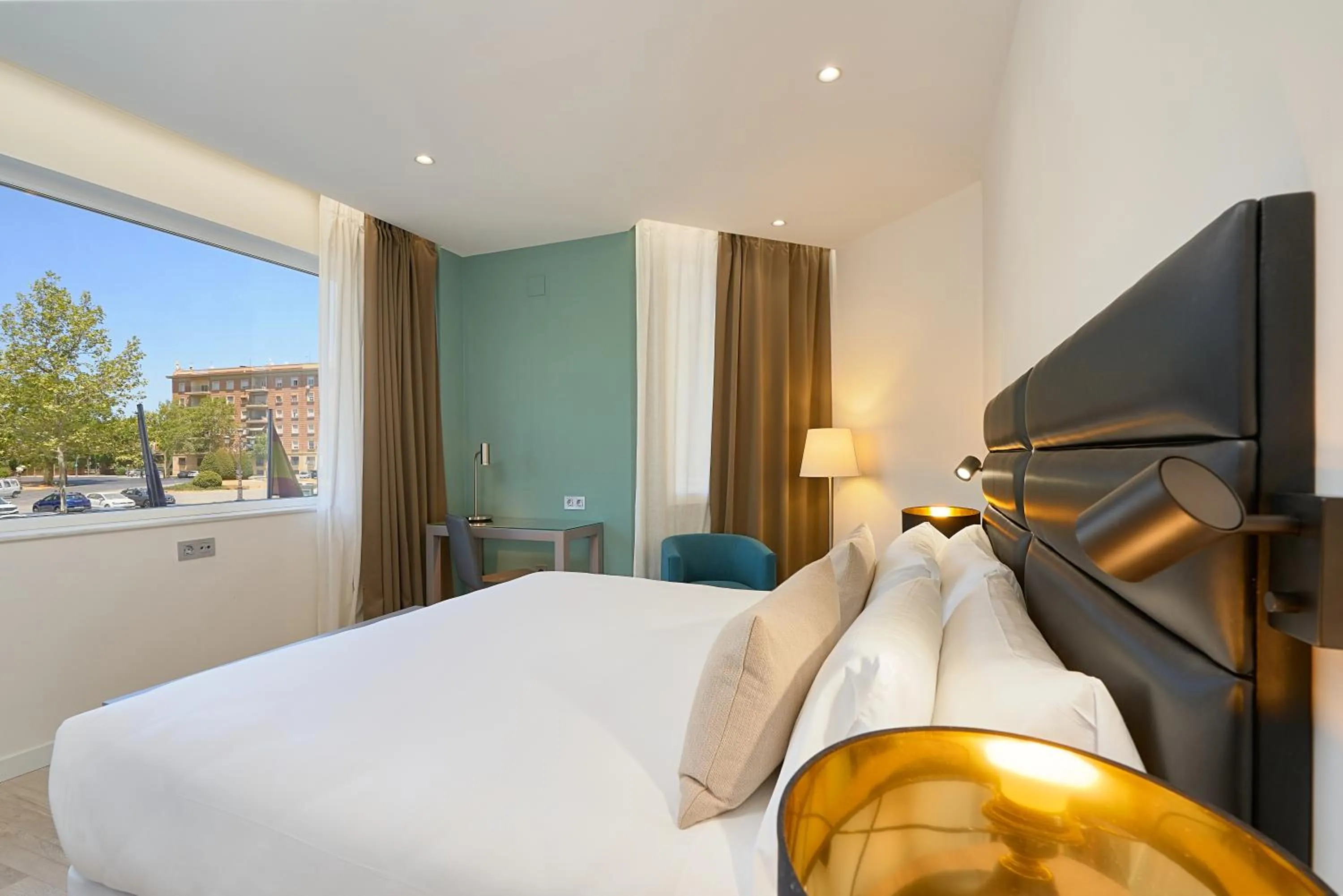 Bed in Hotel Pasarela