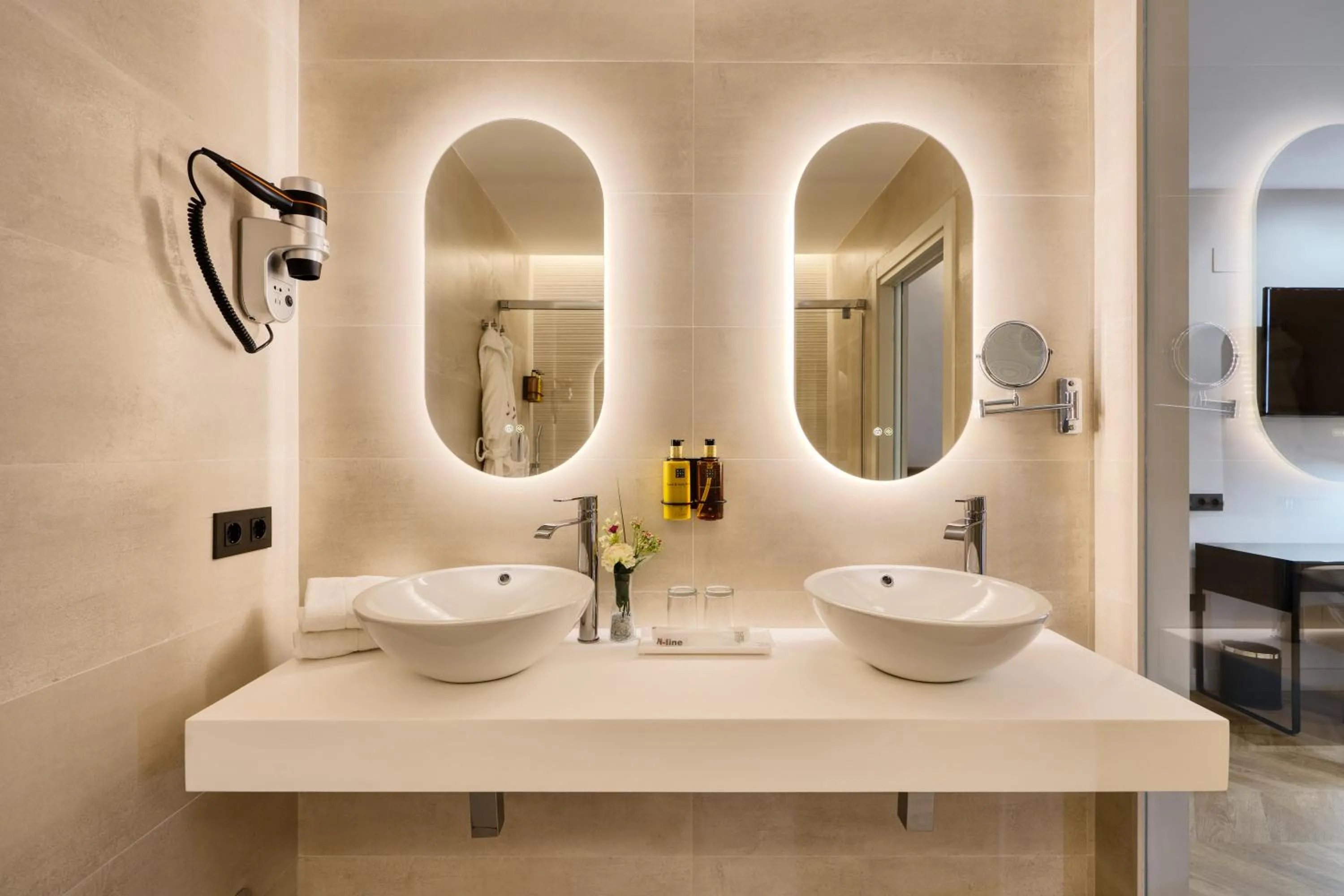 Bathroom in Hotel Pasarela