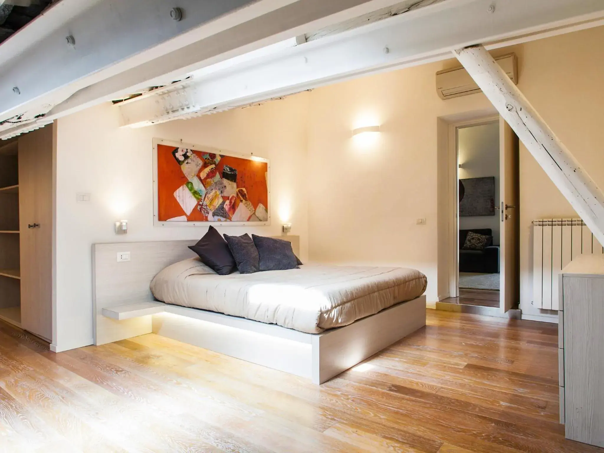 Spanish Steps Luxury Penthouse Spanish Steps Luxury Penthouse