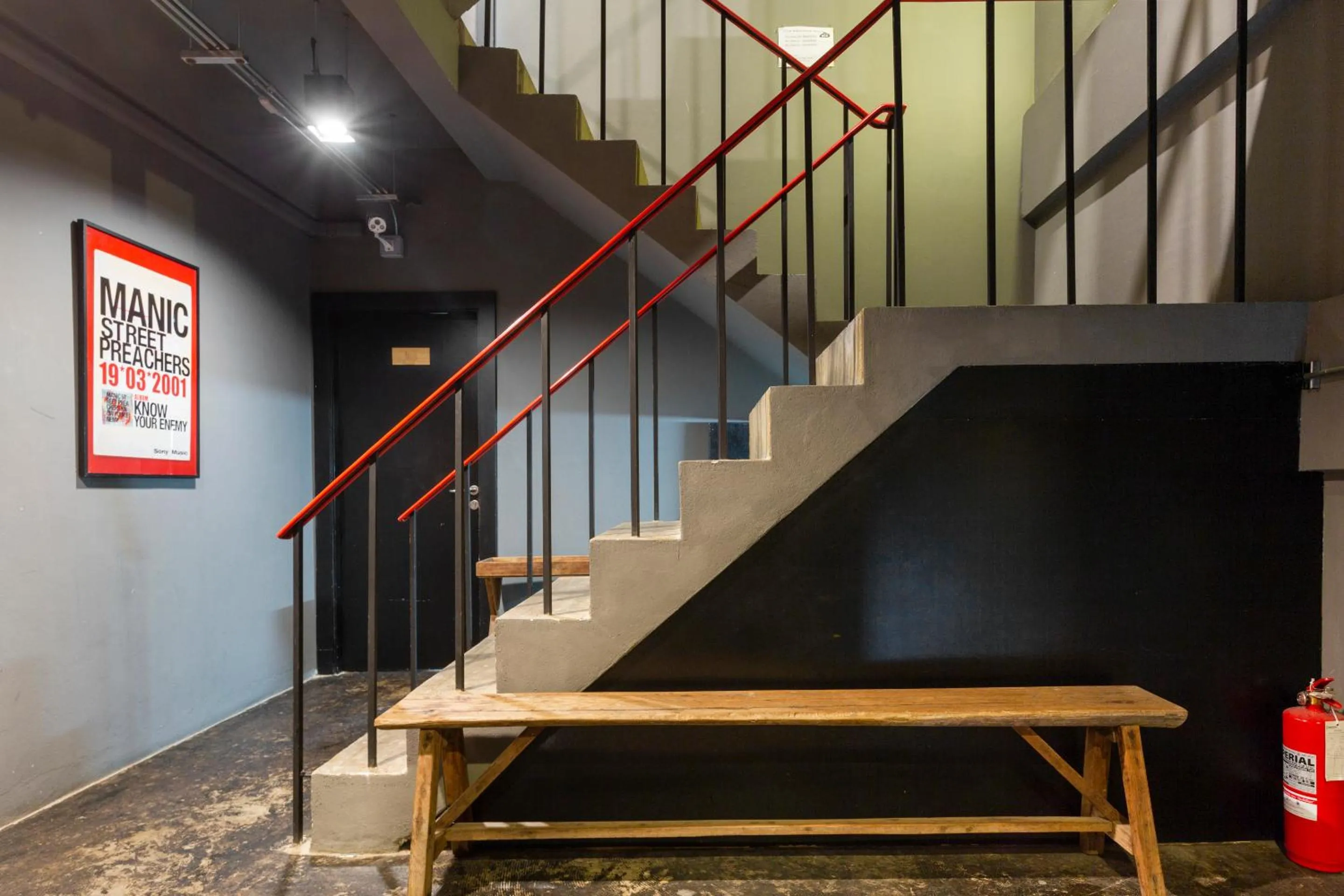 Floor plan in Box Hostel N Cafe