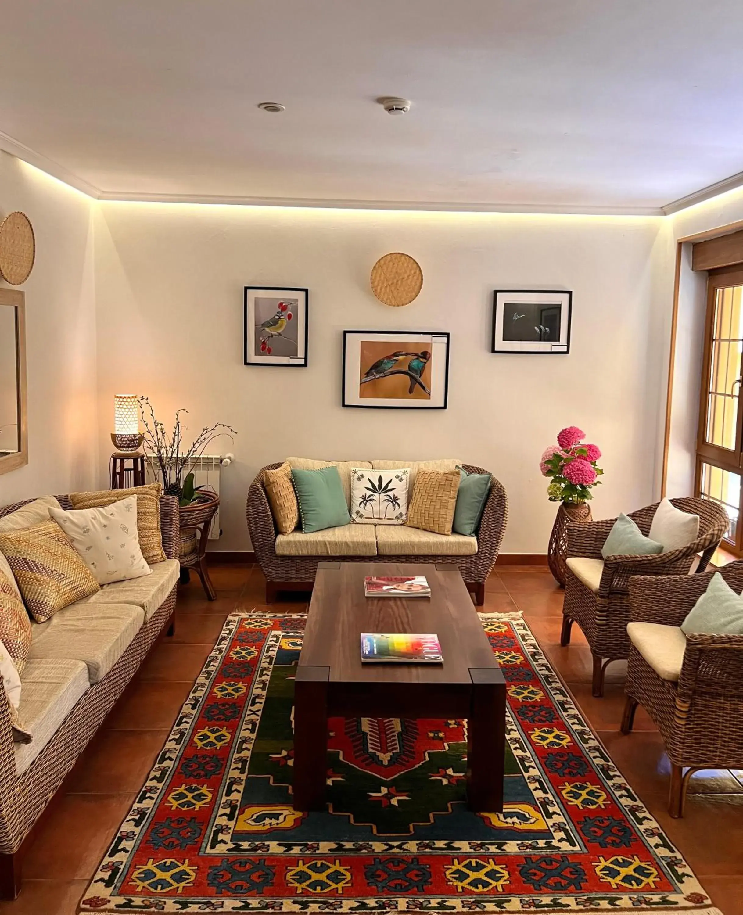 Property building in Hotel Pugide Property building in Hotel Pugide