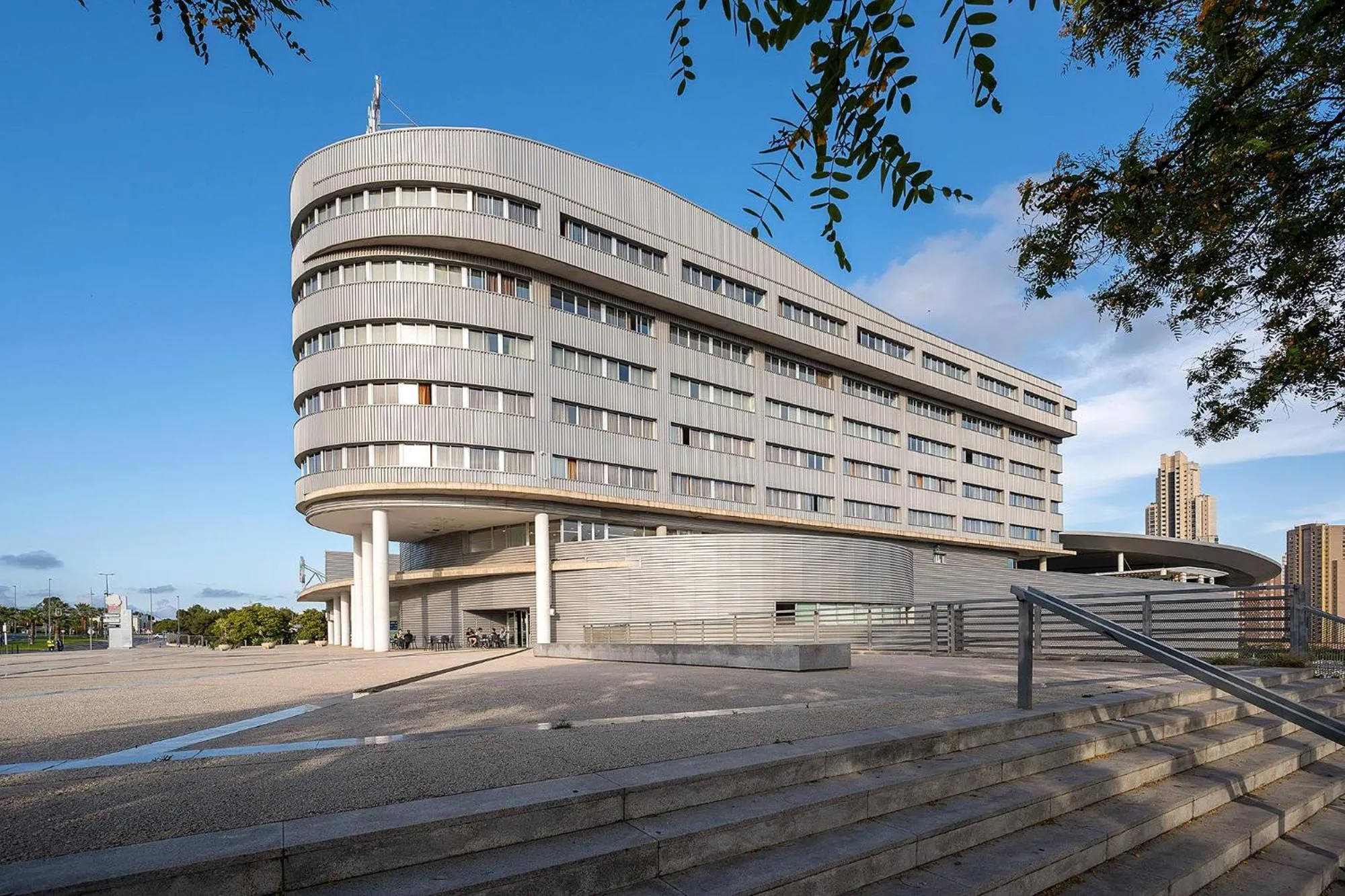 Property building in La Estación