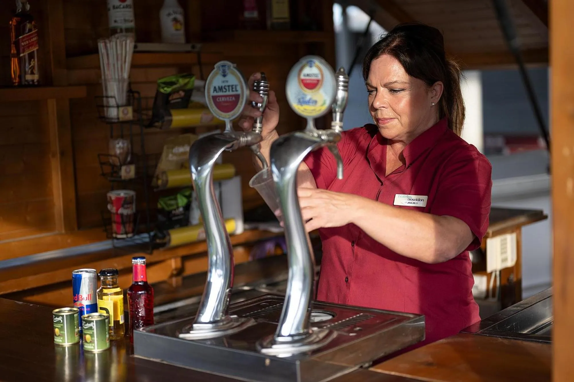People in La Estación