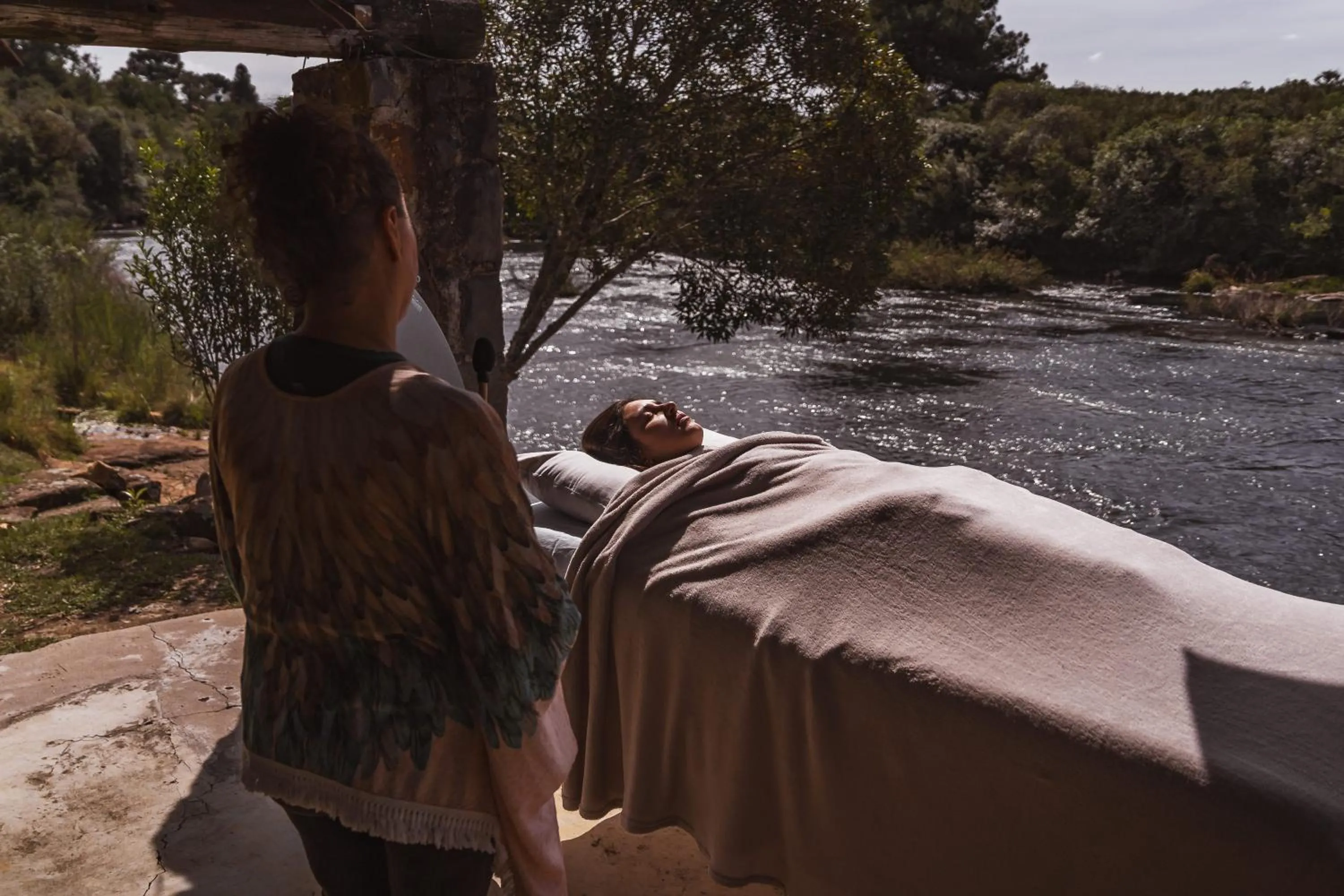 Casa no Campo, aconchego com lareira e banheira em quase todas Cabanas!