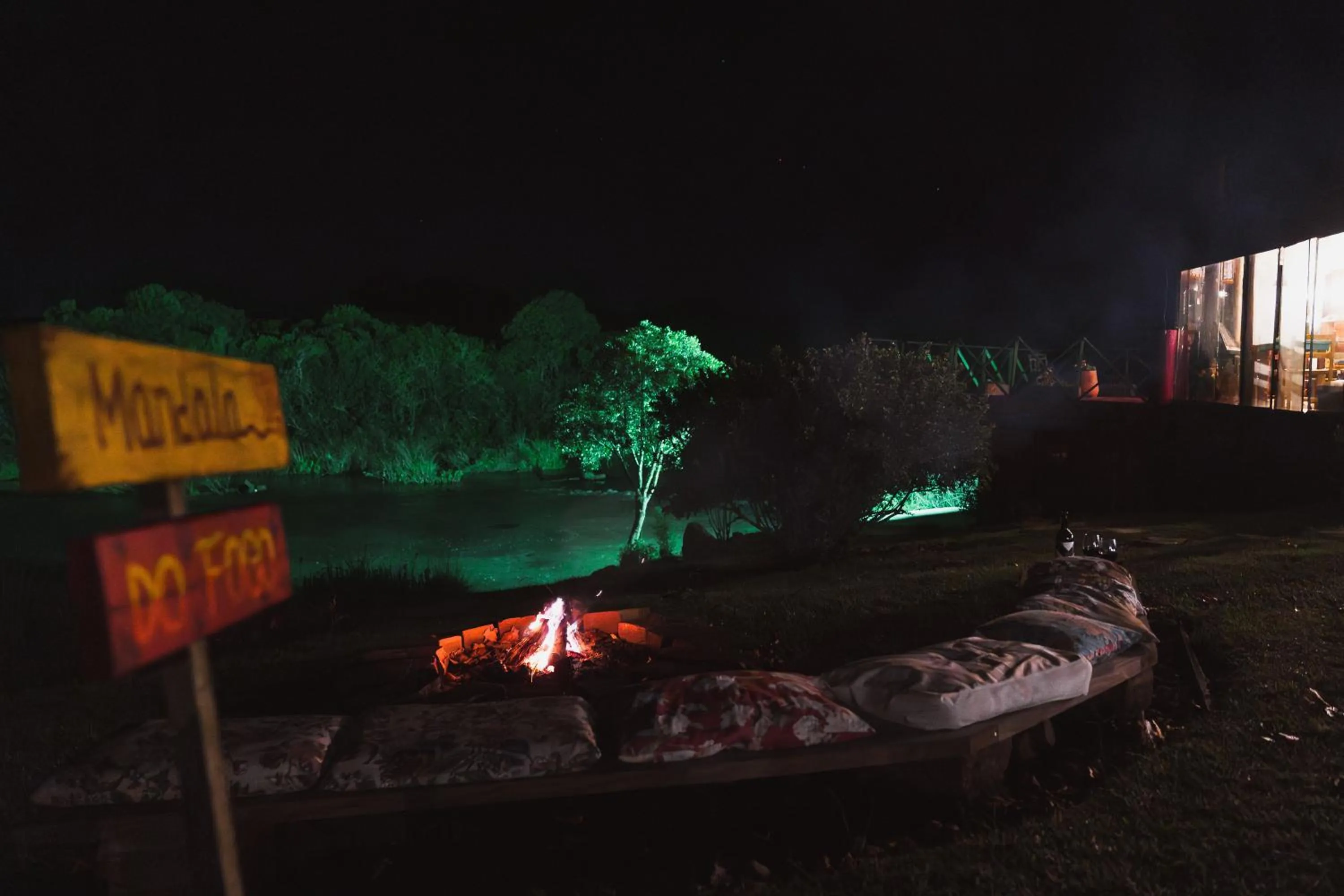 Casa no Campo, aconchego com lareira e banheira em quase todas Cabanas!