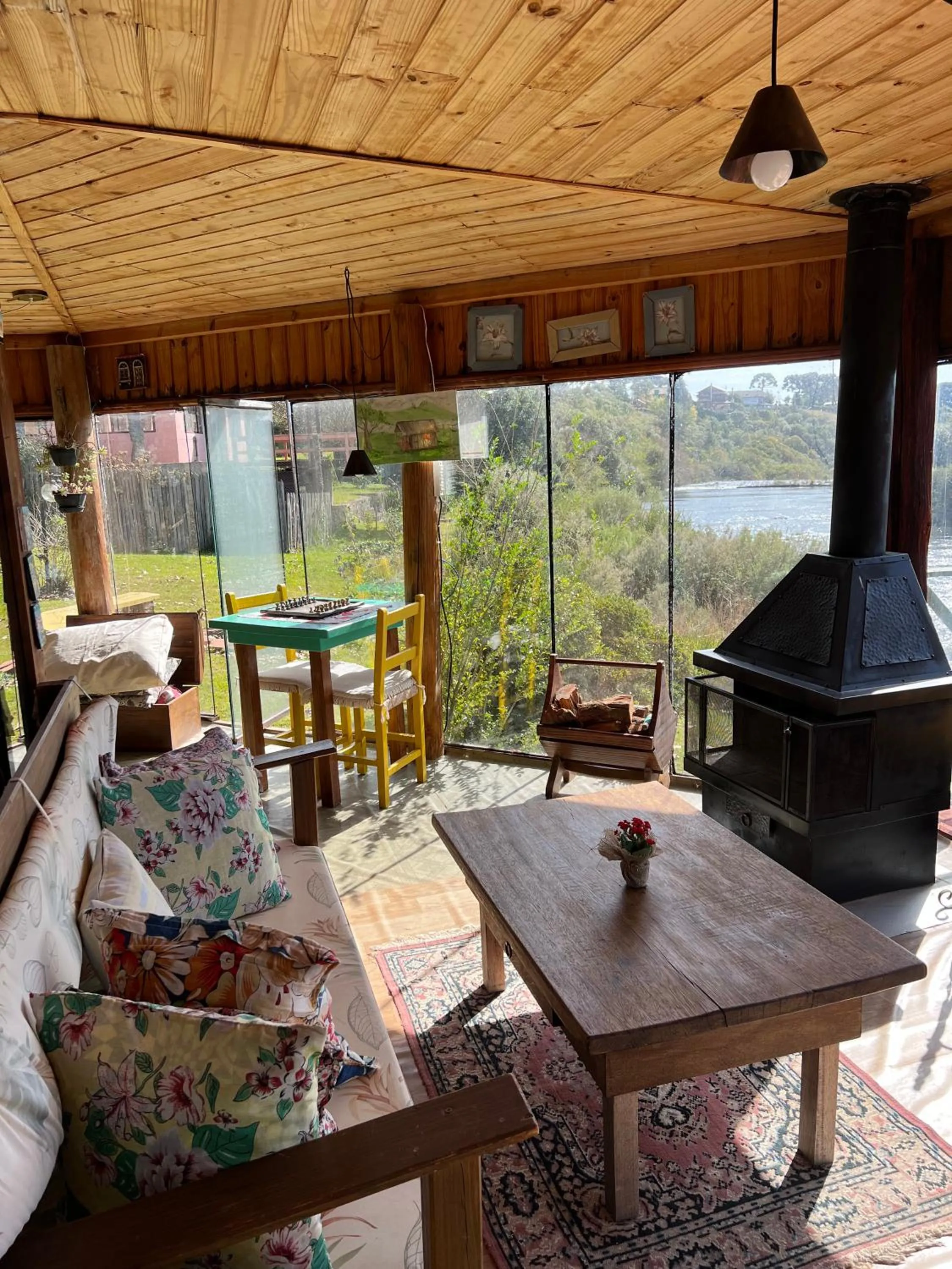 Casa no Campo, aconchego com lareira e banheira em quase todas Cabanas!