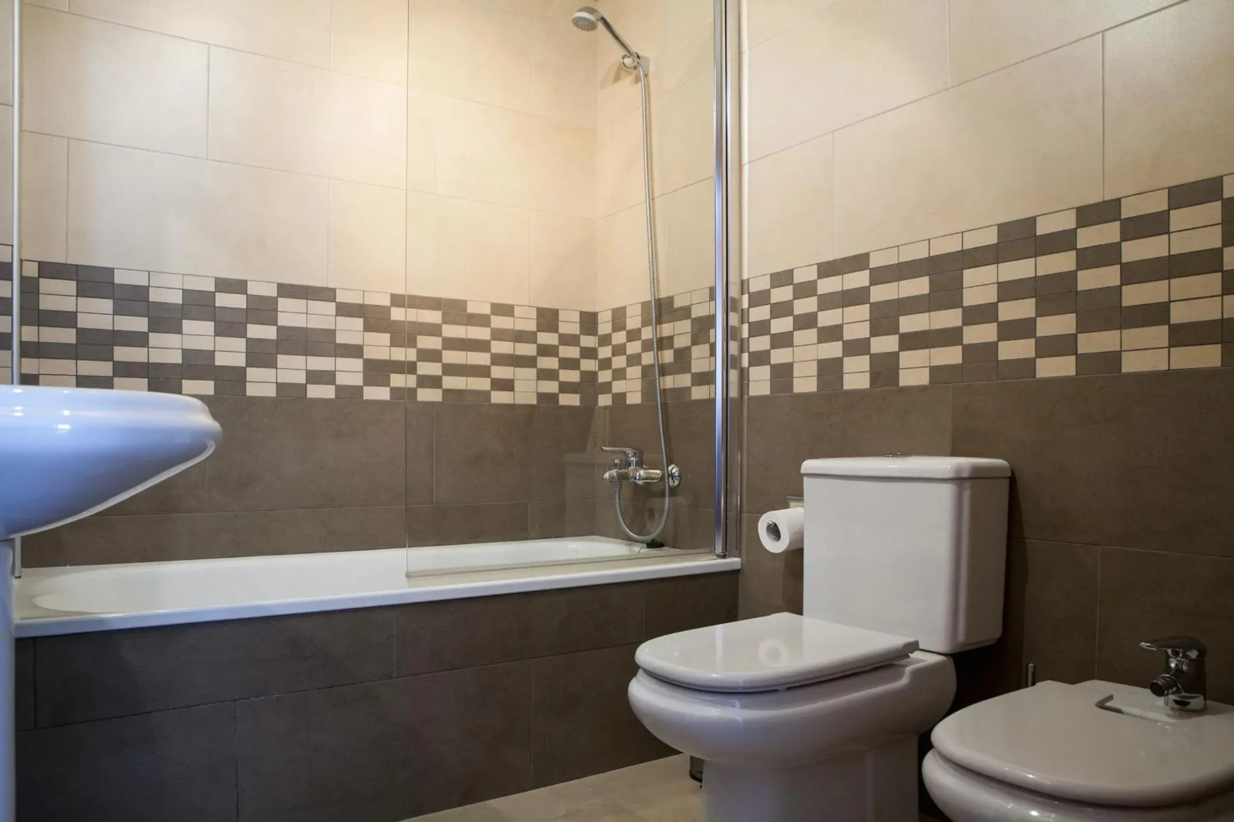 One-Bedroom Suite in Real de Cartuja Apartments & Suites One-Bedroom Suite in Real de Cartuja Apartments & Suites