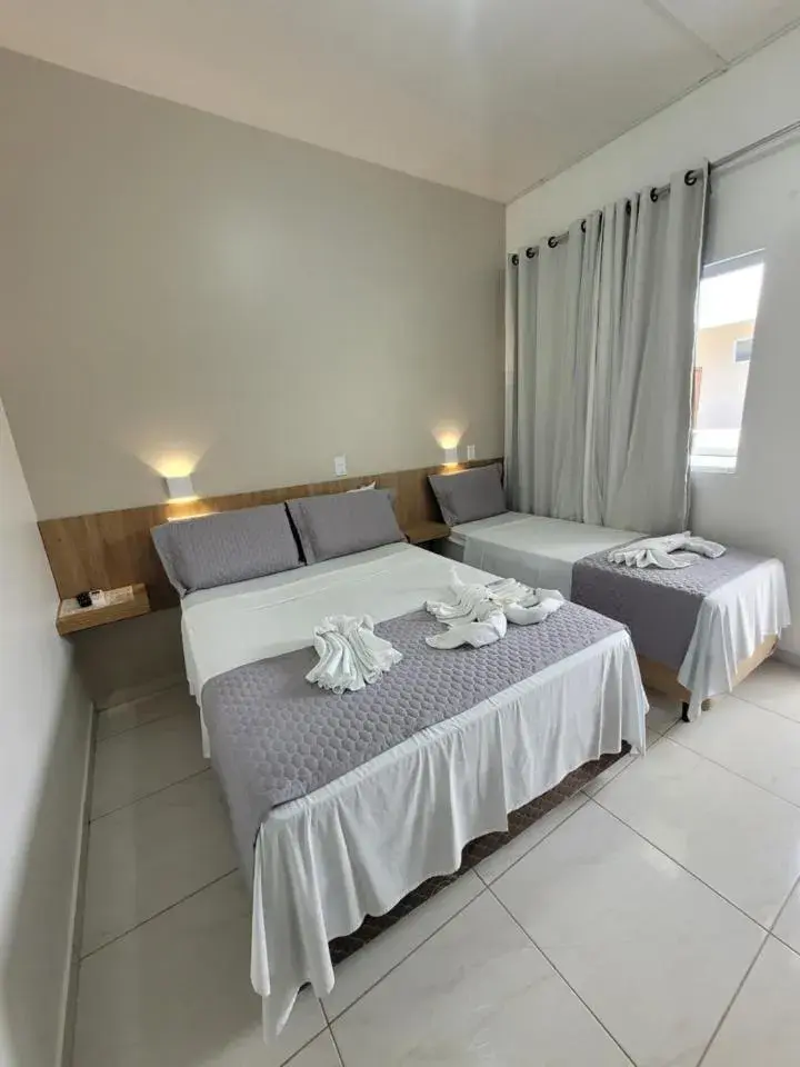 Triple Room with Balcony - First Floor in Pousada Concha Dourada Triple Room with Balcony - First Floor in Pousada Concha Dourada