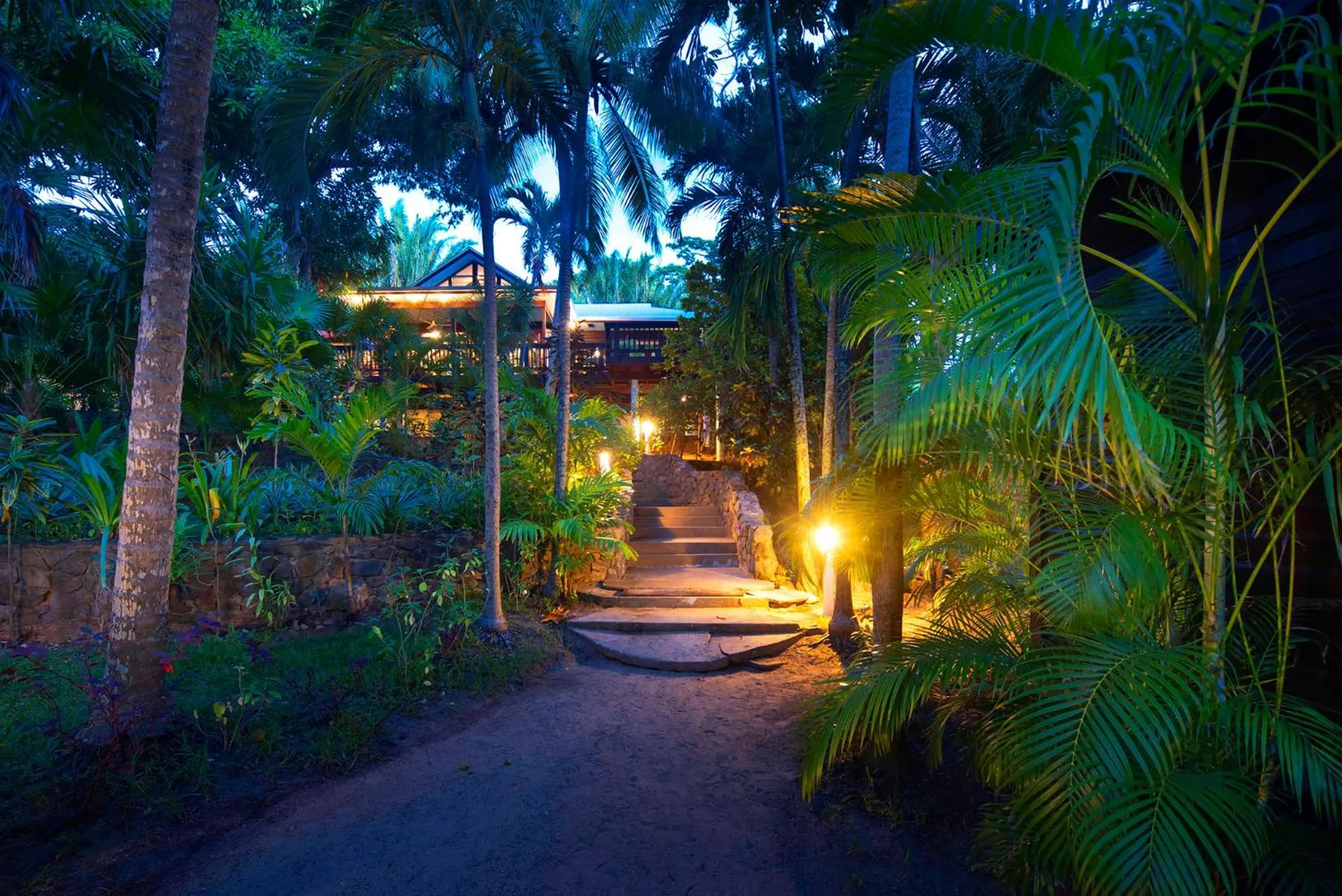 Property building in Puerta Azul