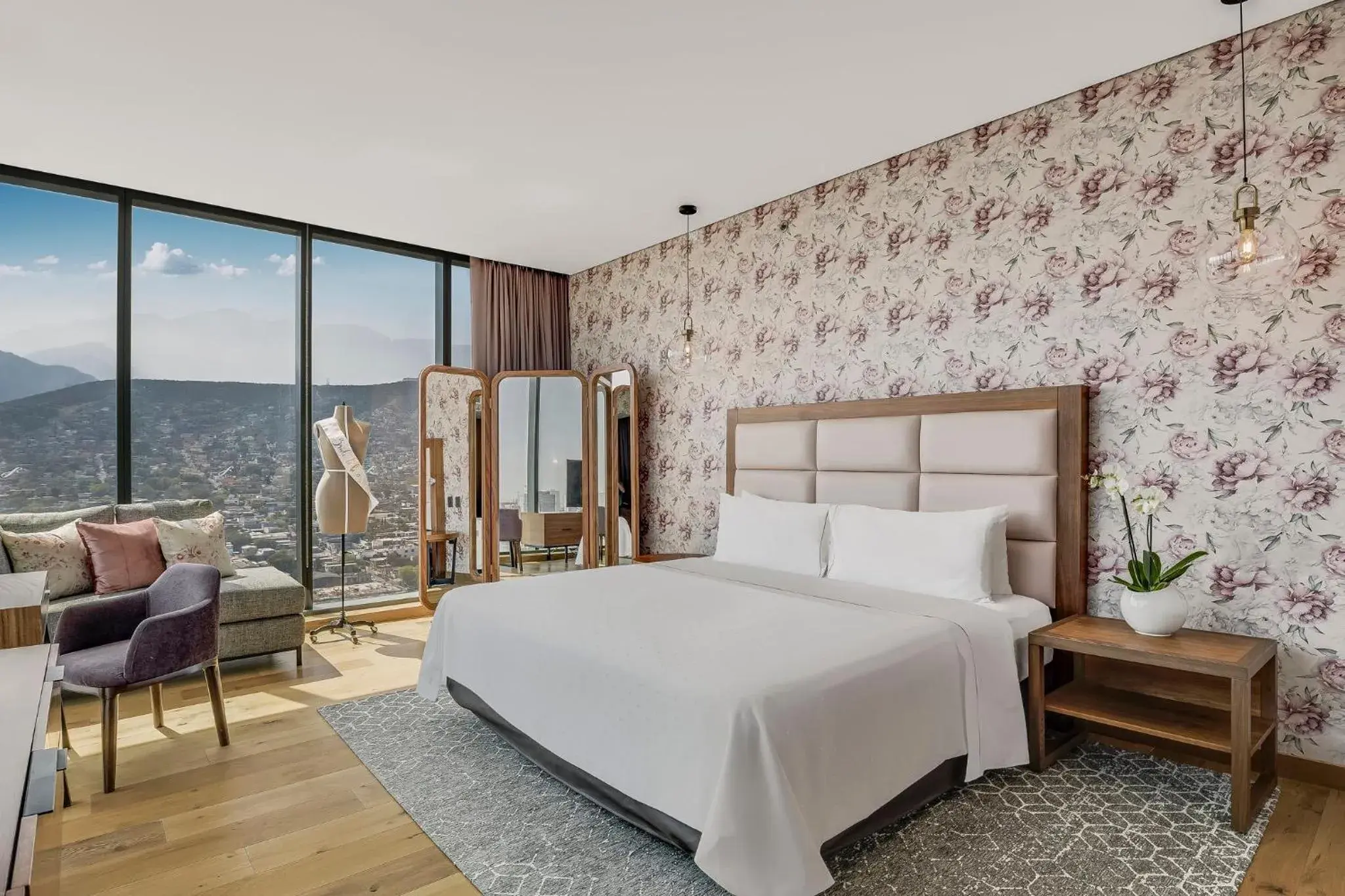 Bedroom, Bed in Fiesta Americana Monterrey Pabellón M. Bedroom, Bed in Fiesta Americana Monterrey Pabellón M.