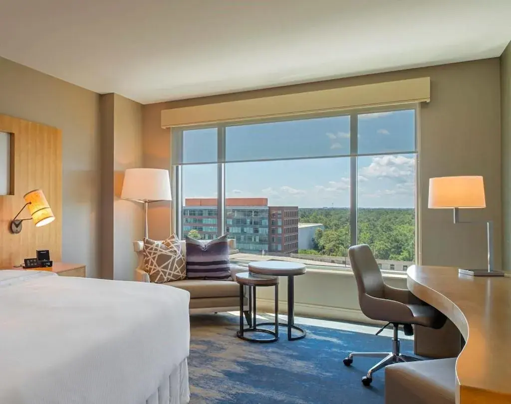 Premium 2 Queens, Larger Guest room, 2 Queen, Waterway view in The Westin at The Woodlands Premium 2 Queens, Larger Guest room, 2 Queen, Waterway view in The Westin at The Woodlands