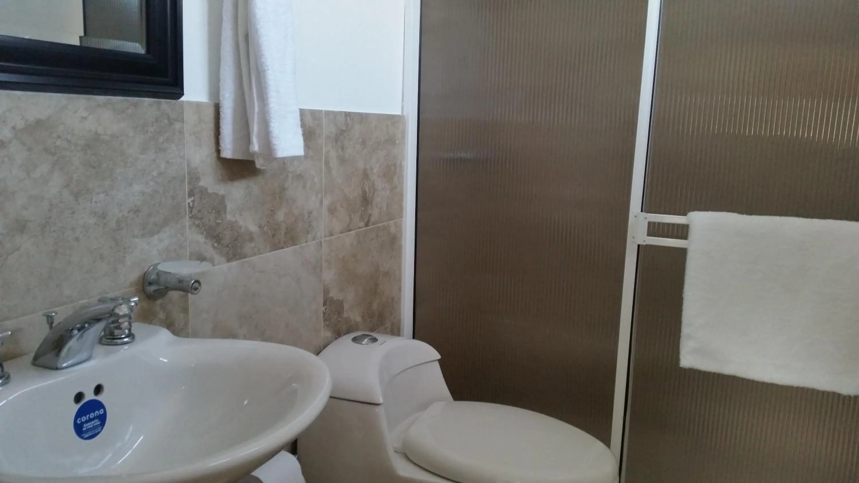 Bathroom in Hostal Marlyn